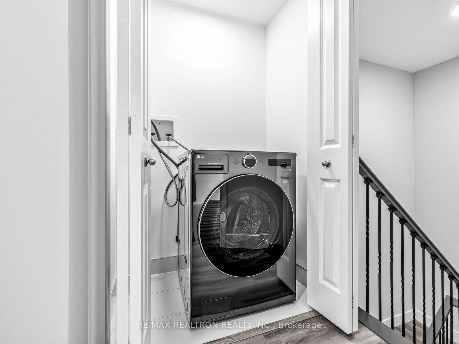 Photo 17 of Unit 3, 11 Plaisance Road, Richmond Hill, North Richvale — HOMEH