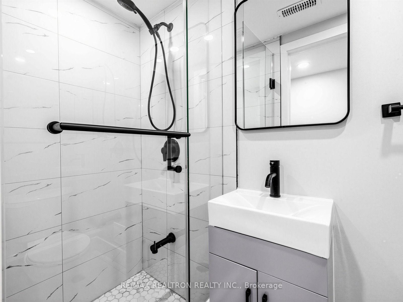 Photo 20 of Unit 3, 11 Plaisance Road, Richmond Hill, North Richvale — HOMEH