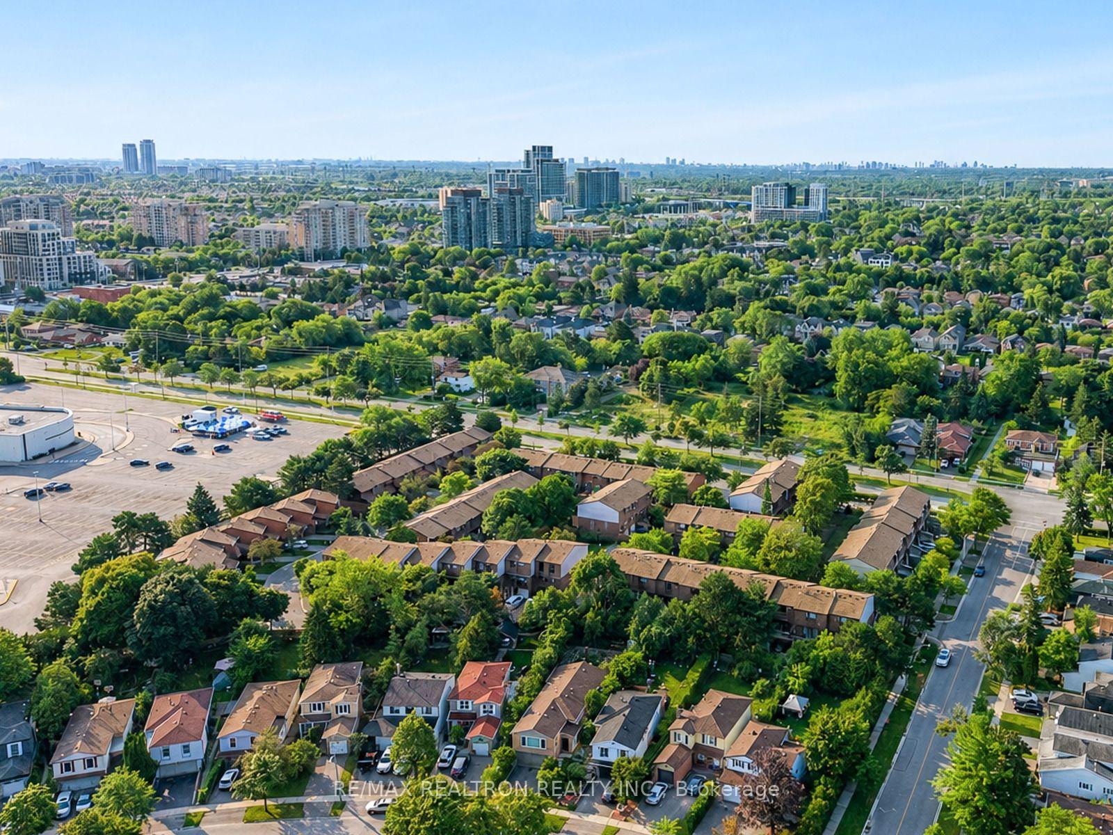 Photo 26 of Unit 3, 11 Plaisance Road, Richmond Hill, North Richvale — HOMEH