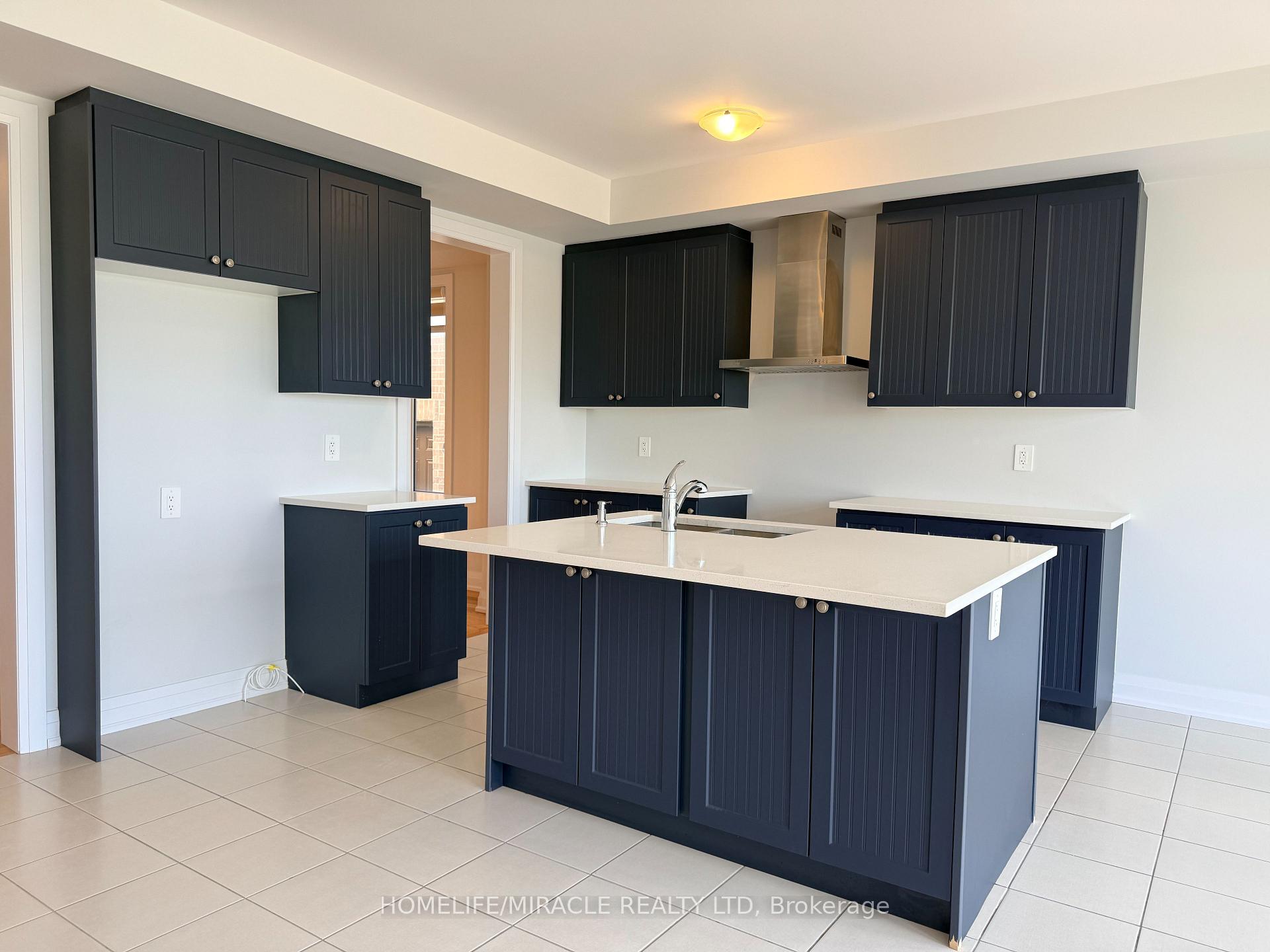 Photo 8 of 186 St Joseph Road, Kawartha Lakes, Lindsay — HOMEH