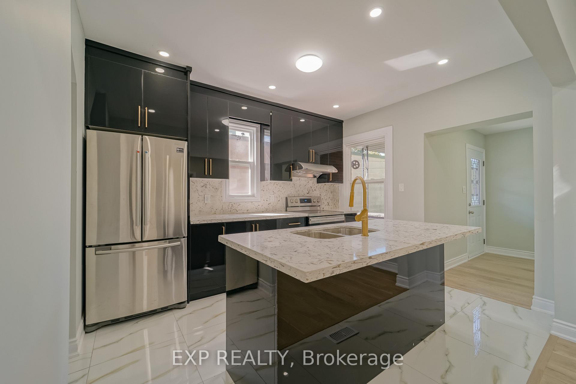 Photo 3 of Unit upstairs, 1509 Main Street, Hamilton, Homeside — HOMEH
