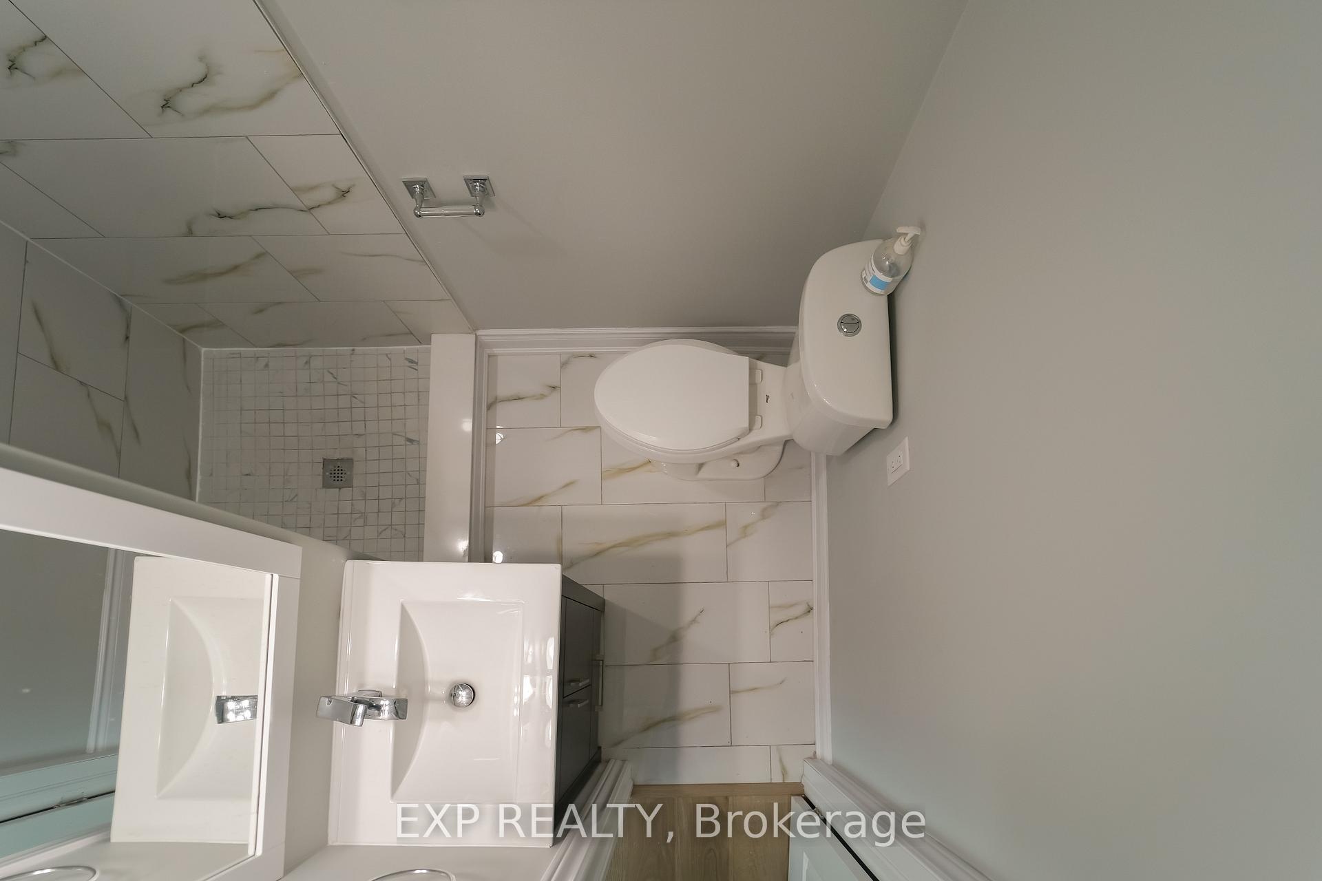 Photo 13 of Unit upstairs, 1509 Main Street, Hamilton, Homeside — HOMEH
