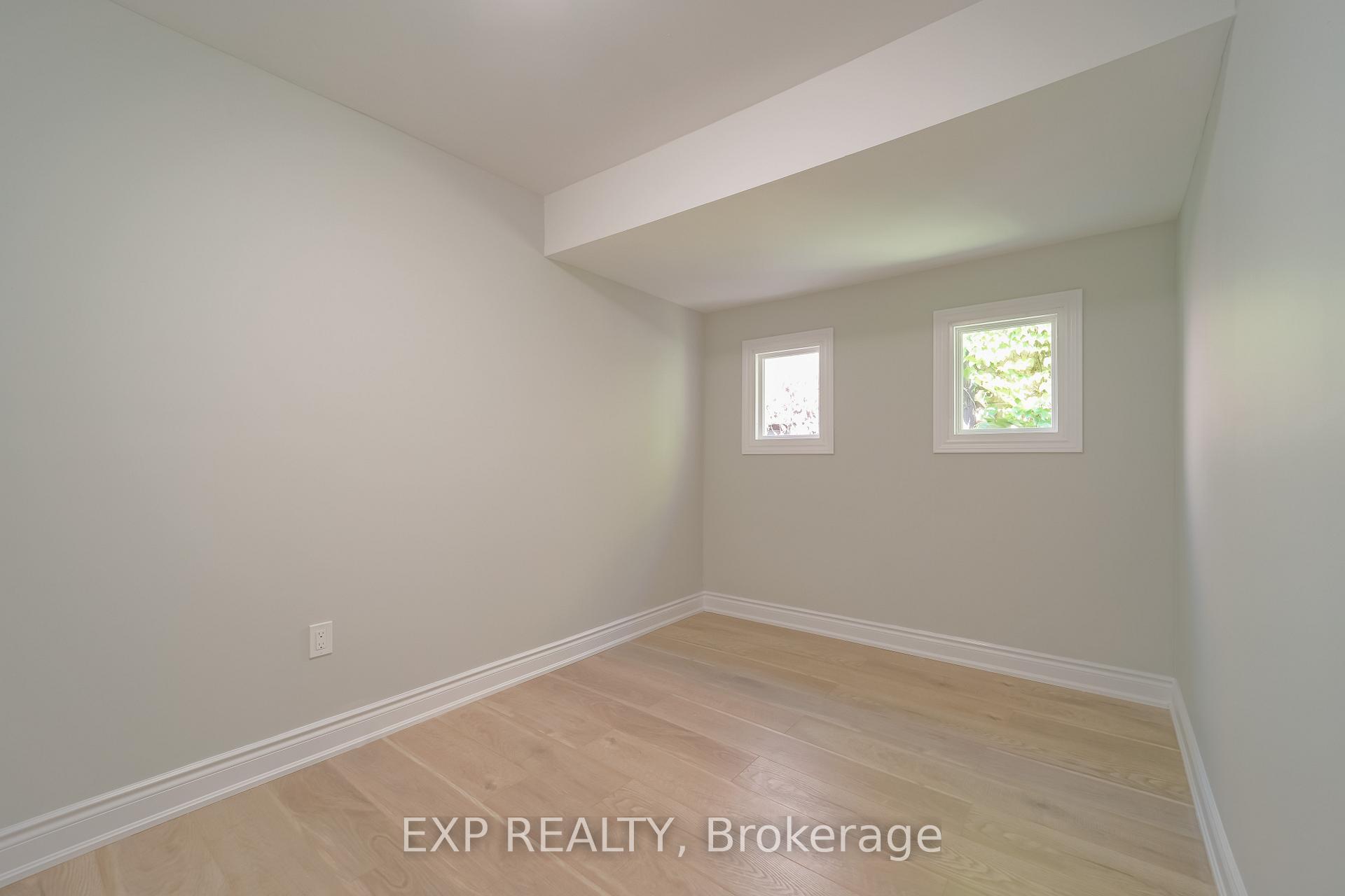 Photo 18 of Unit upstairs, 1509 Main Street, Hamilton, Homeside — HOMEH