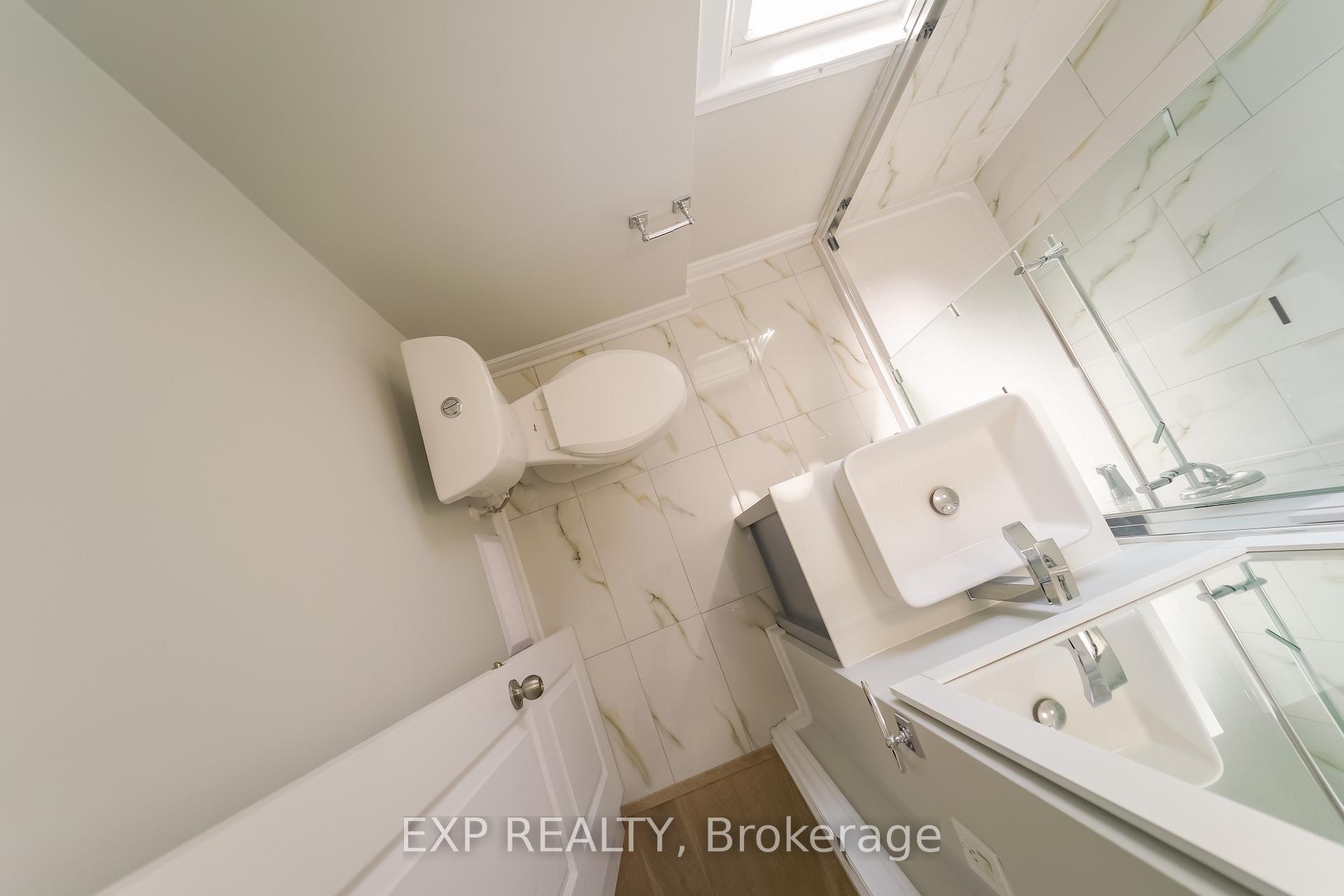 Photo 21 of Unit upstairs, 1509 Main Street, Hamilton, Homeside — HOMEH