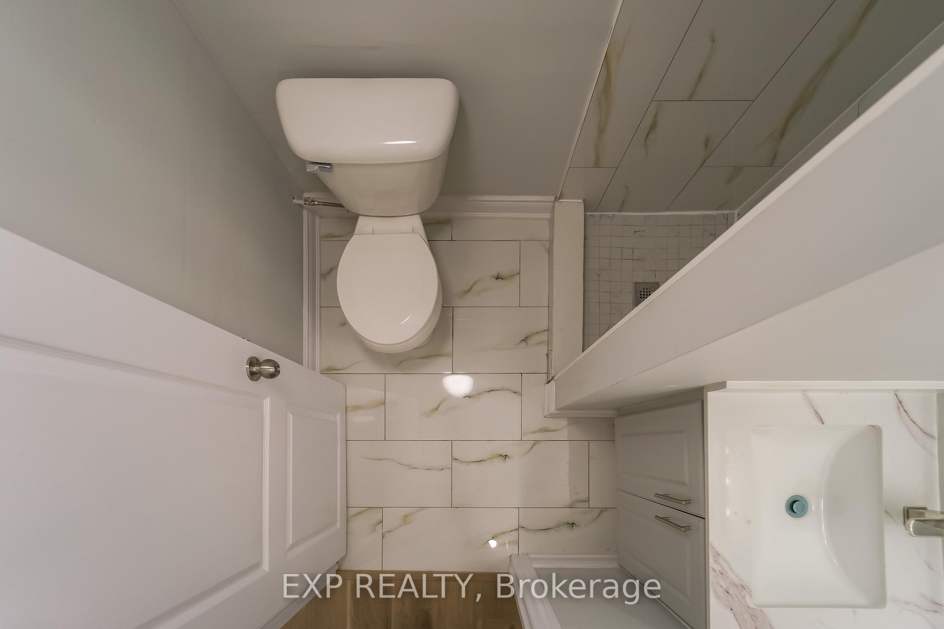 Photo 23 of Unit upstairs, 1509 Main Street, Hamilton, Homeside — HOMEH