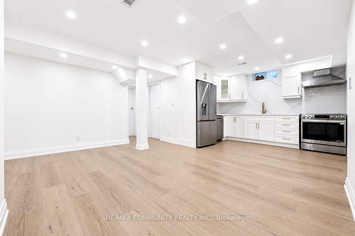 Photo 5 of Unit Bsmt, 8 Capstan Court, Whitby, Lynde Creek — HOMEH