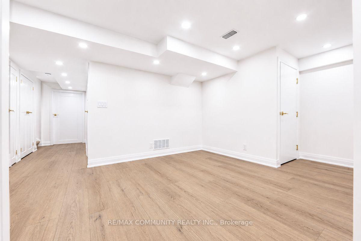 Photo 7 of Unit Bsmt, 8 Capstan Court, Whitby, Lynde Creek — HOMEH