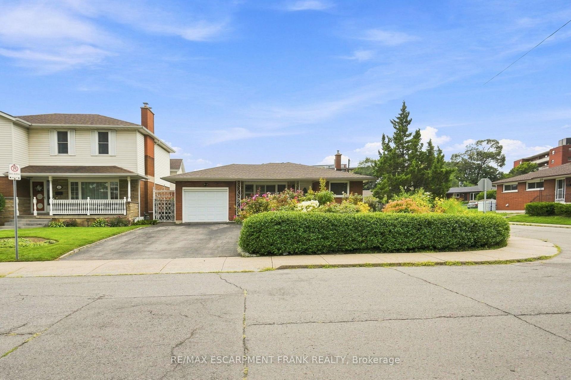 Photo 2 of 76 Orphir Road, Hamilton, Corman — HOMEH