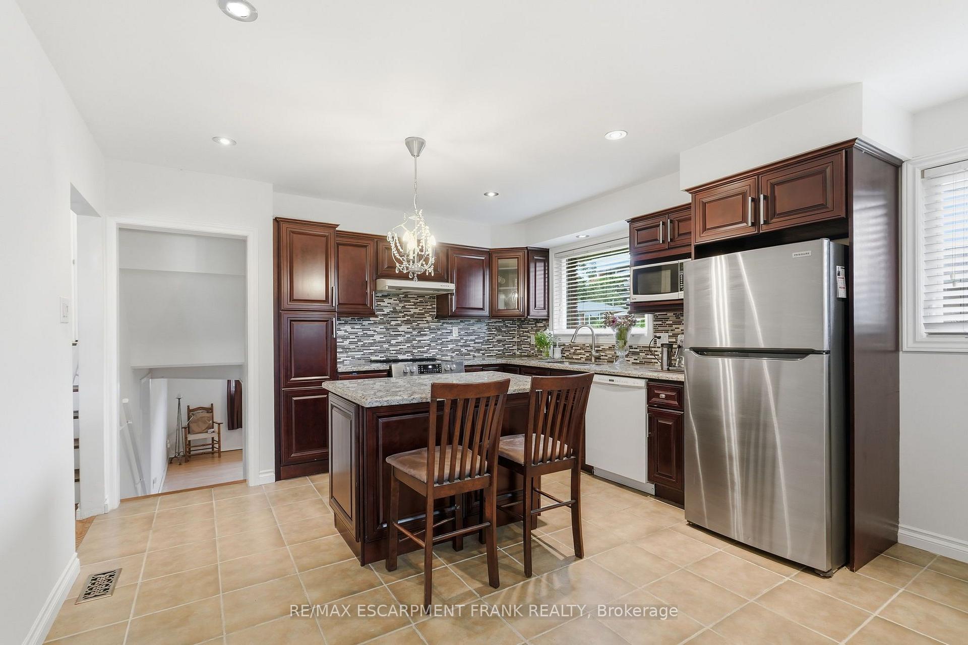 Photo 9 of 76 Orphir Road, Hamilton, Corman — HOMEH