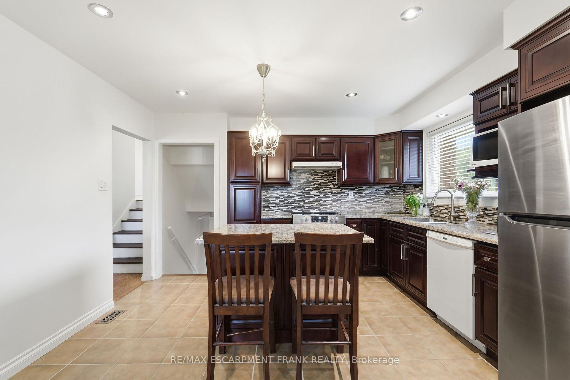 Photo 11 of 76 Orphir Road, Hamilton, Corman — HOMEH