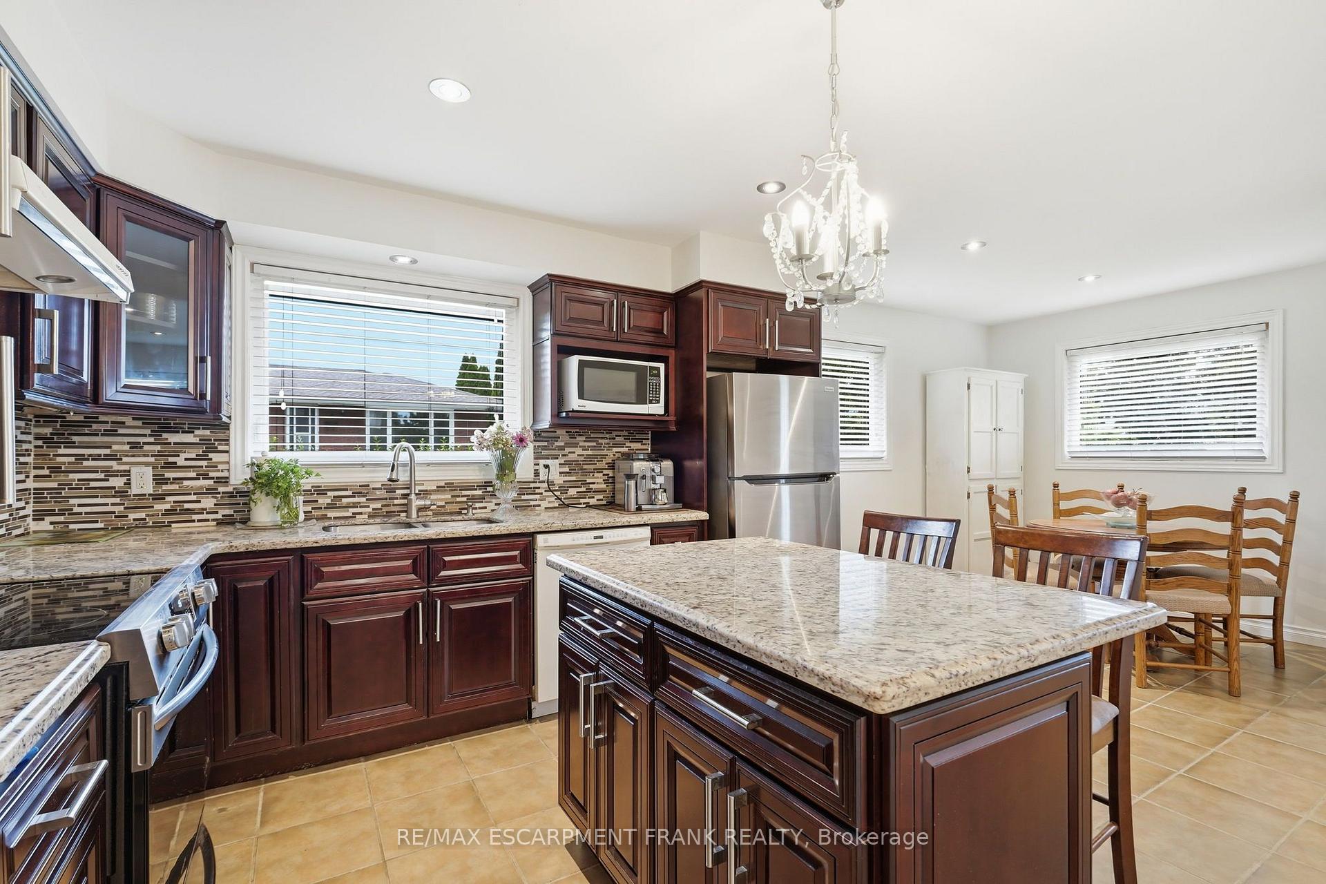 Photo 12 of 76 Orphir Road, Hamilton, Corman — HOMEH