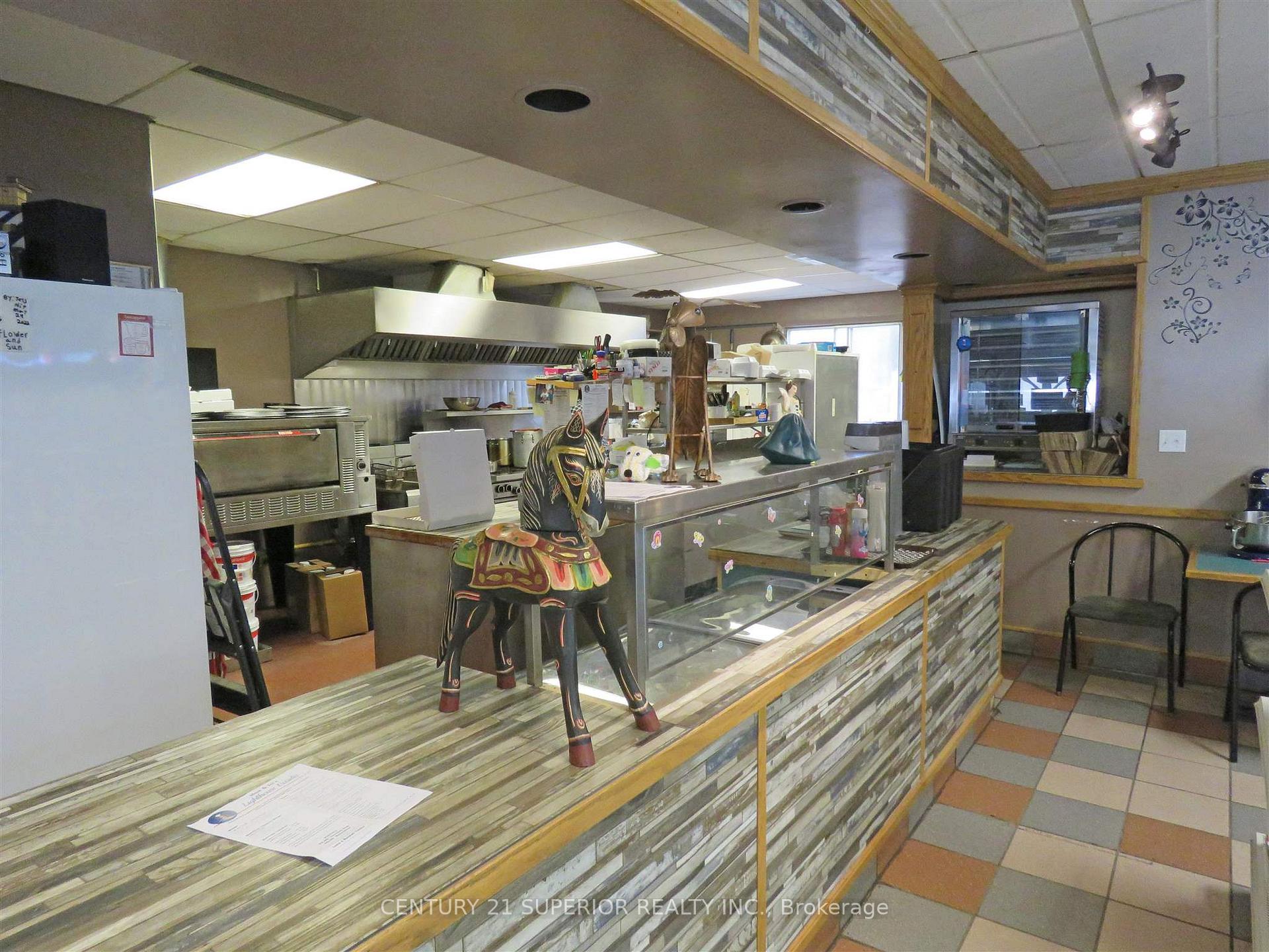 Photo 11 of 41 Simcoe Plaza, Terrace Bay — HOMEH