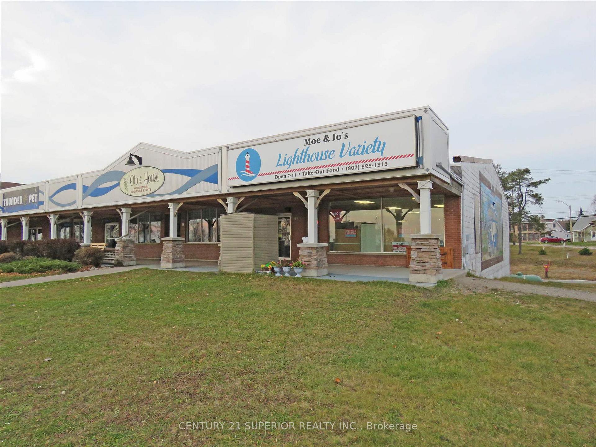 Photo 41 of 41 Simcoe Plaza, Terrace Bay — HOMEH