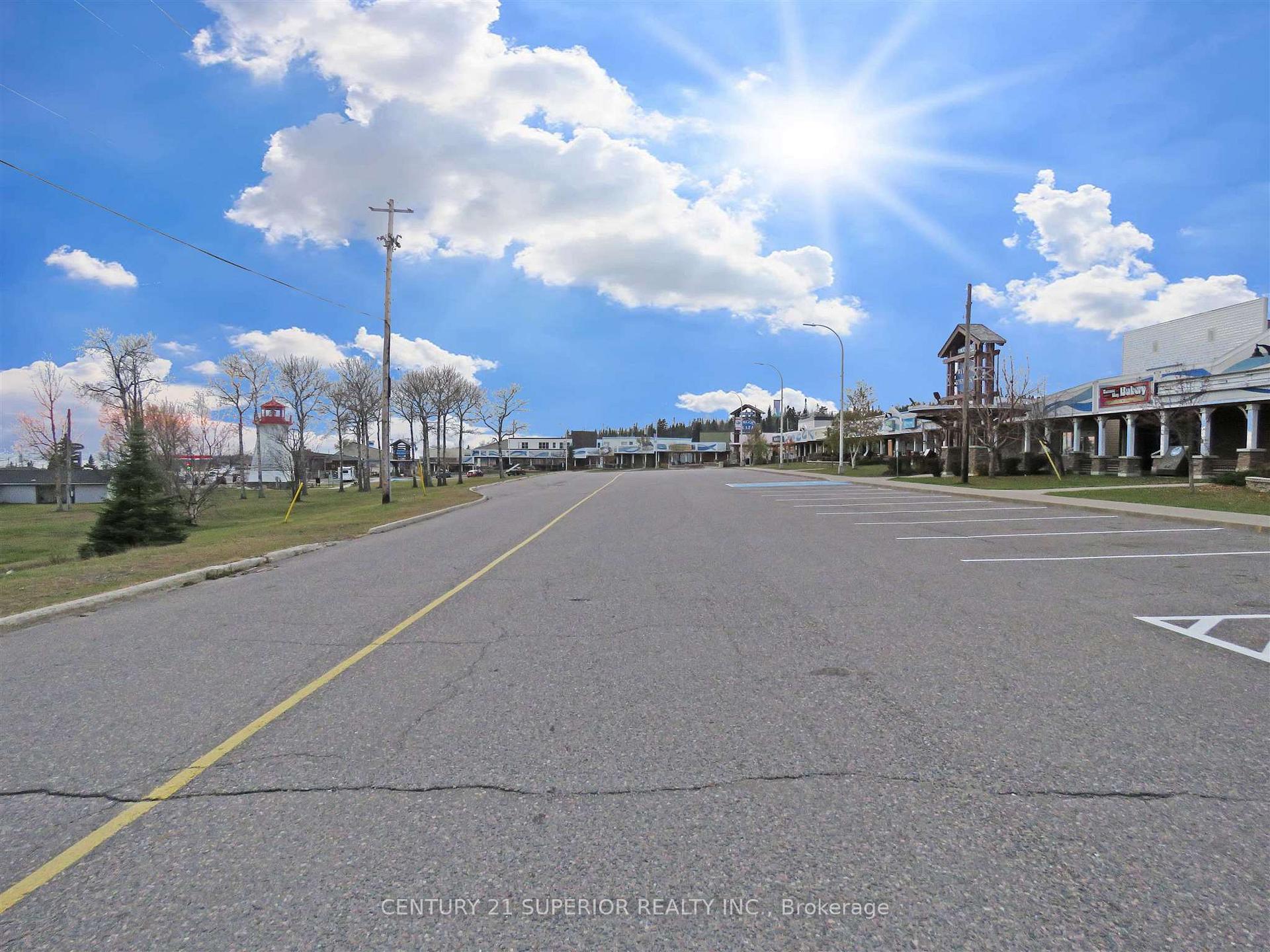 Photo 46 of 41 Simcoe Plaza, Terrace Bay — HOMEH