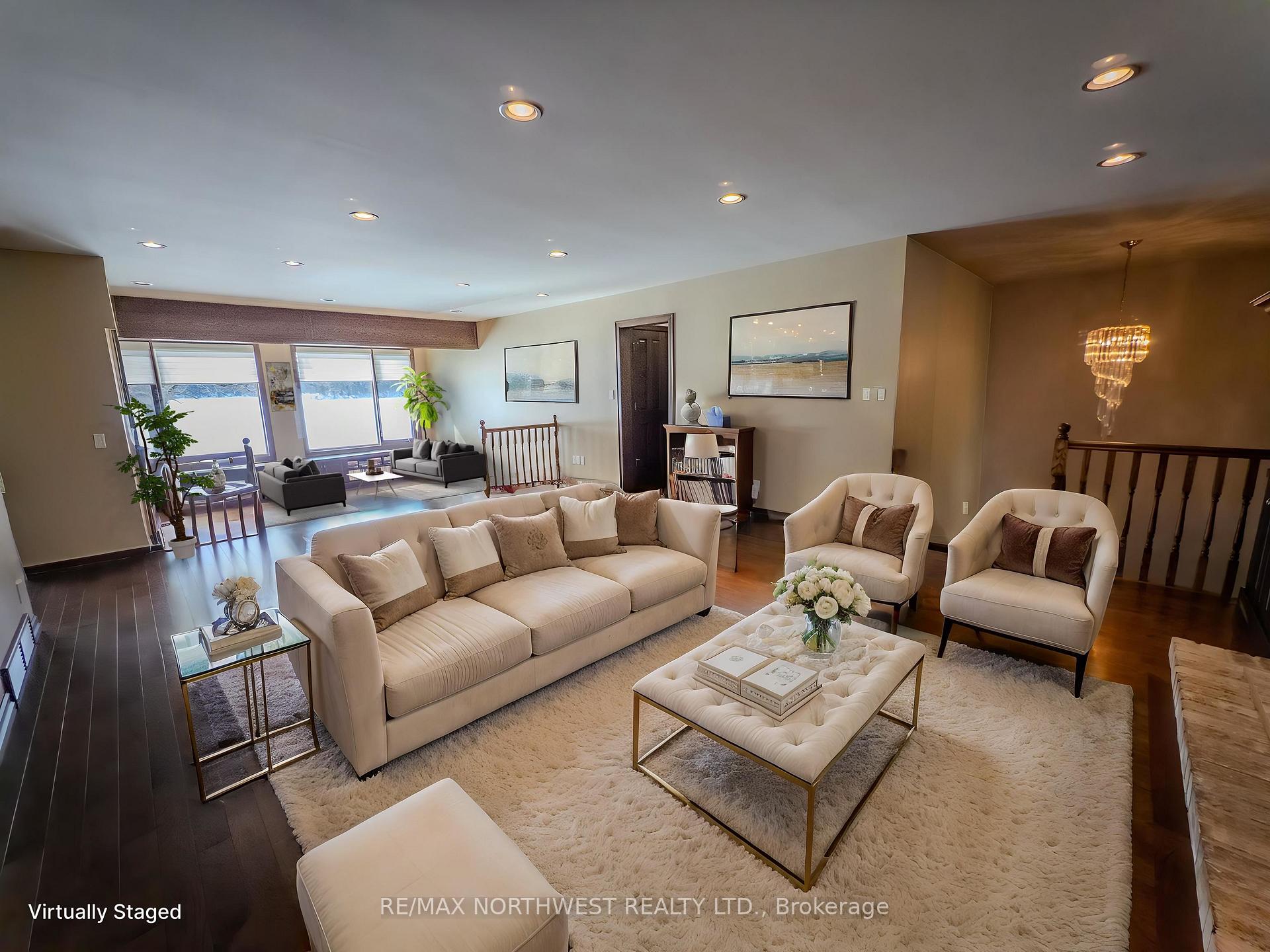 Photo 6 of 110 Lakeside Crescent, Kenora, Lakeside — HOMEH