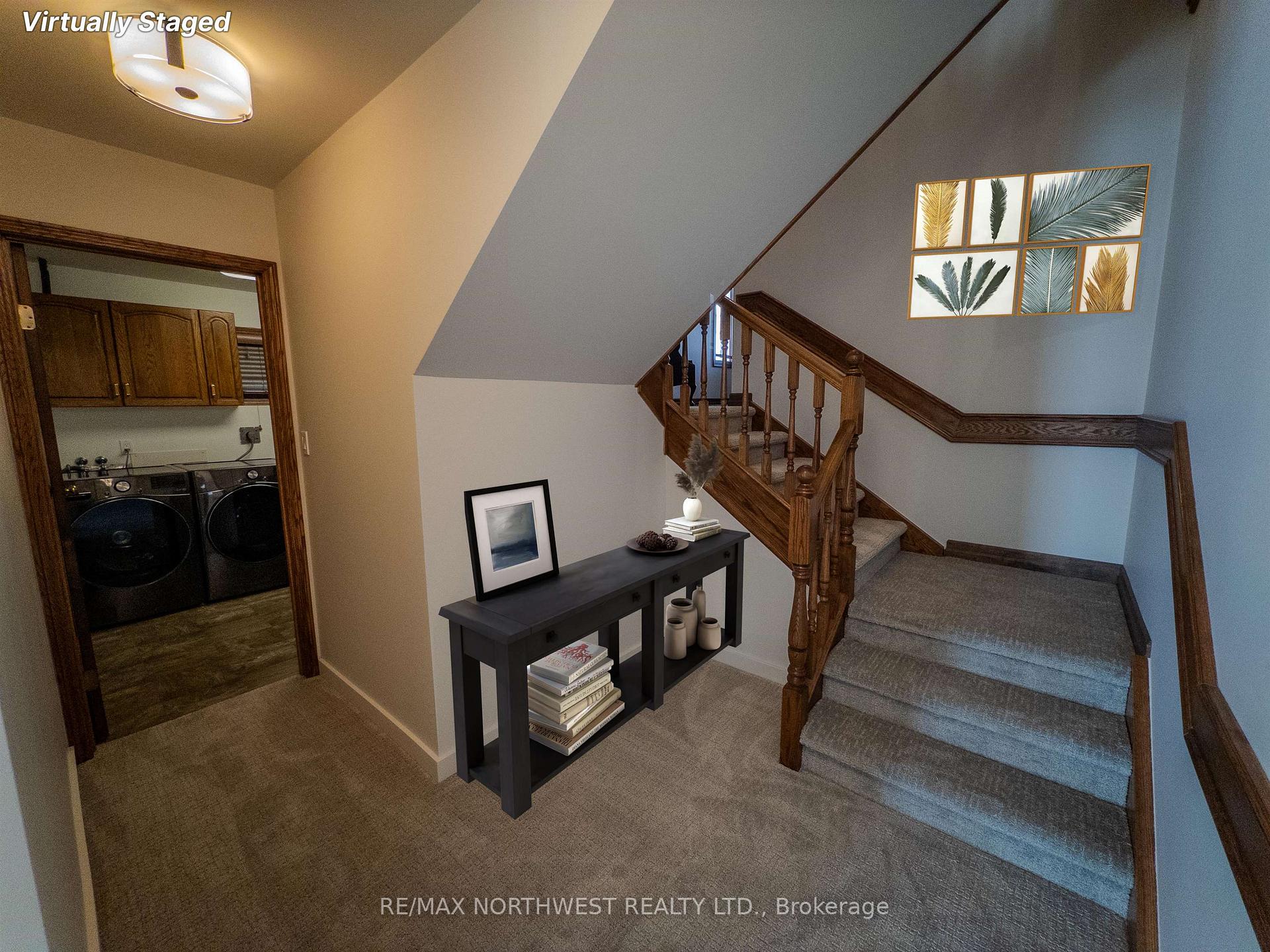 Photo 27 of 110 Lakeside Crescent, Kenora, Lakeside — HOMEH