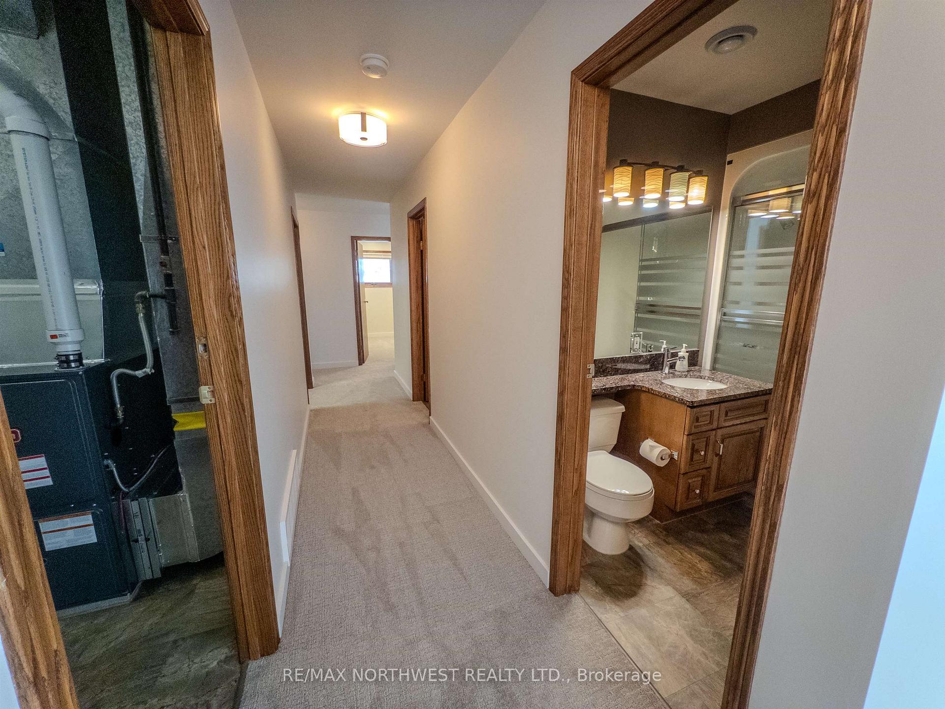 Photo 31 of 110 Lakeside Crescent, Kenora, Lakeside — HOMEH