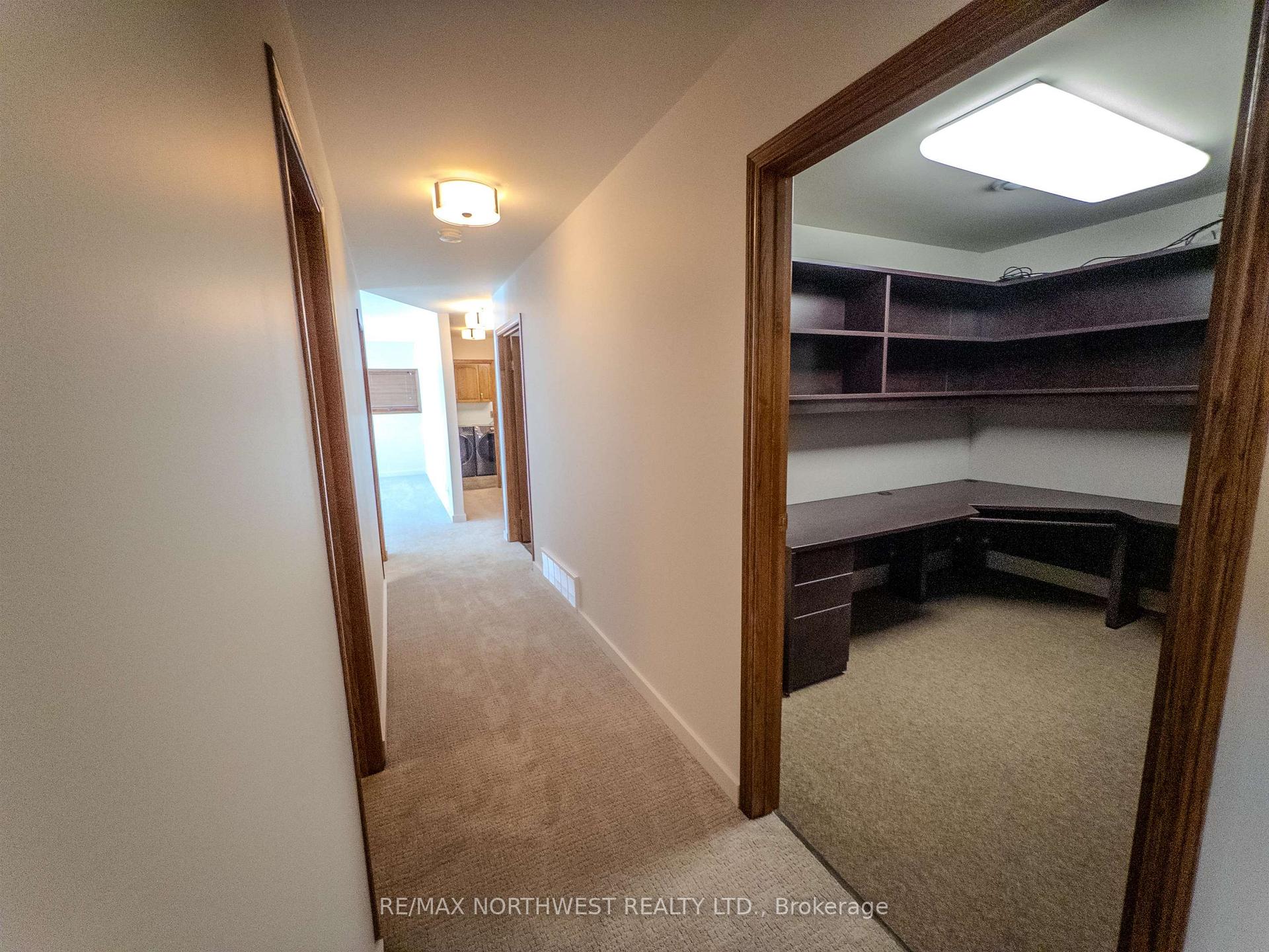 Photo 35 of 110 Lakeside Crescent, Kenora, Lakeside — HOMEH