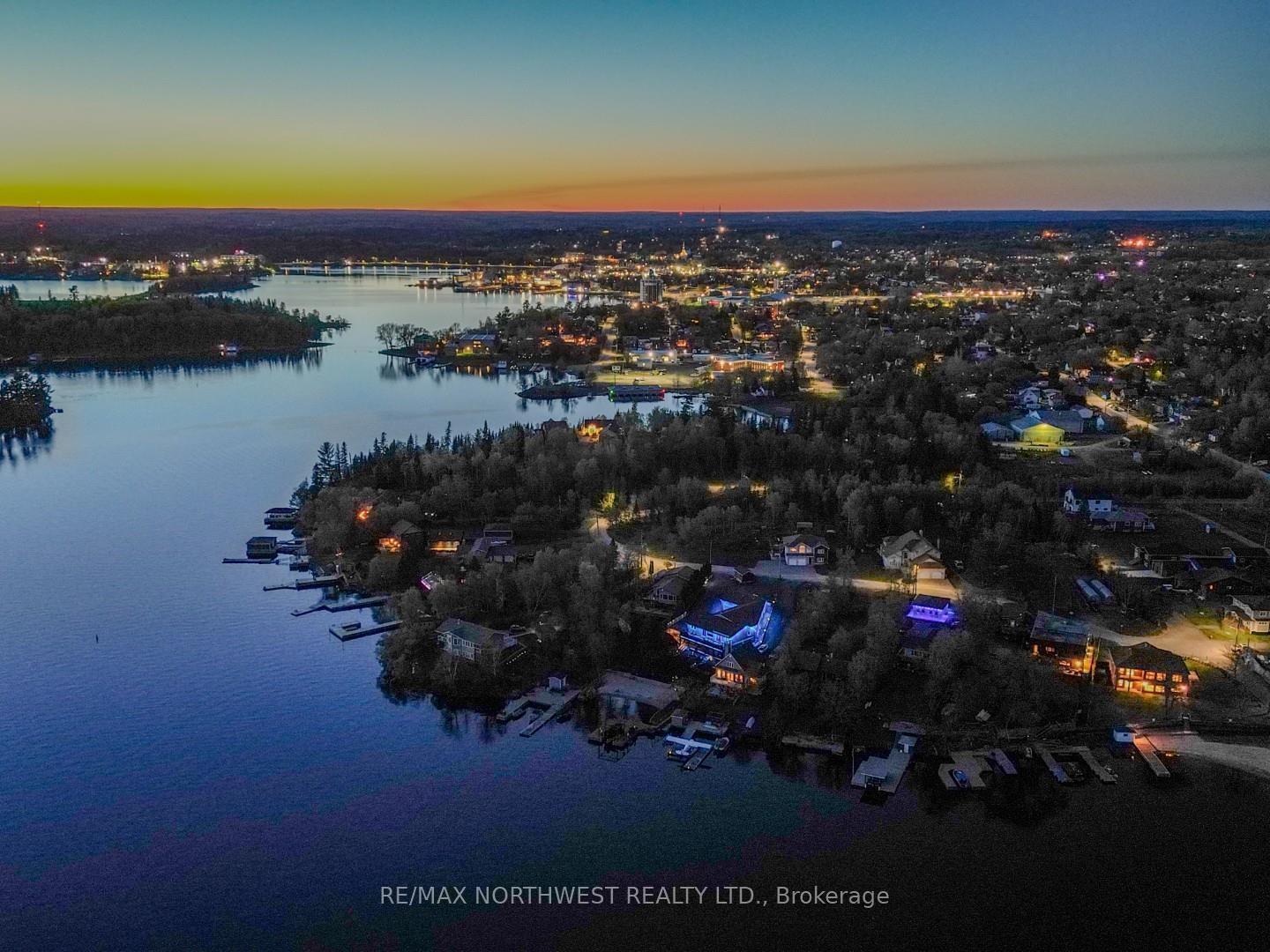Photo 49 of 110 Lakeside Crescent, Kenora, Lakeside — HOMEH
