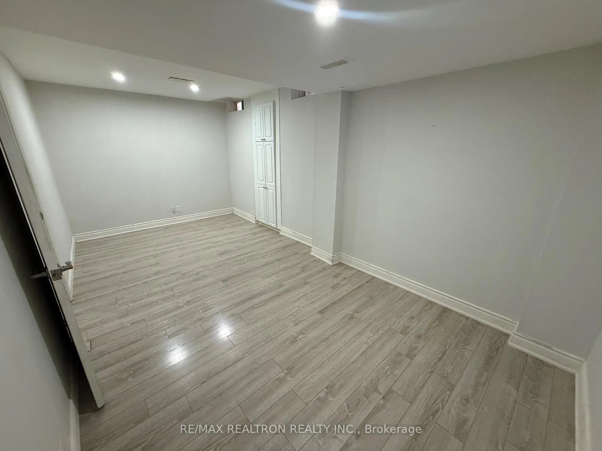 Photo 28 of 25 Kingsbridge Circle, Vaughan, Beverley Glen — HOMEH