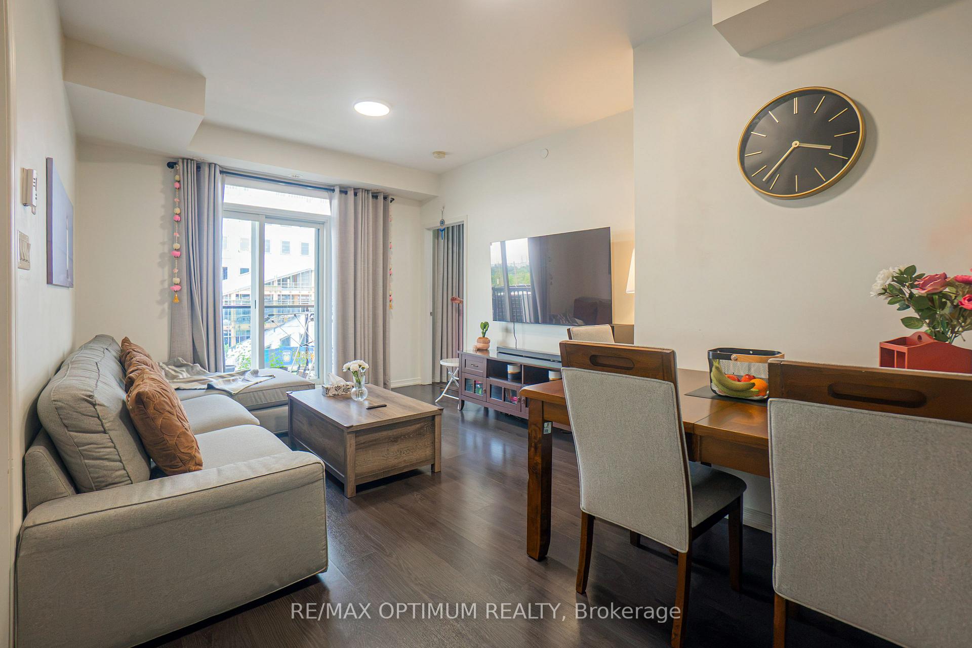 Photo 6 of Unit 315, 50 Sky Harbour Drive, Brampton, Bram West — HOMEH