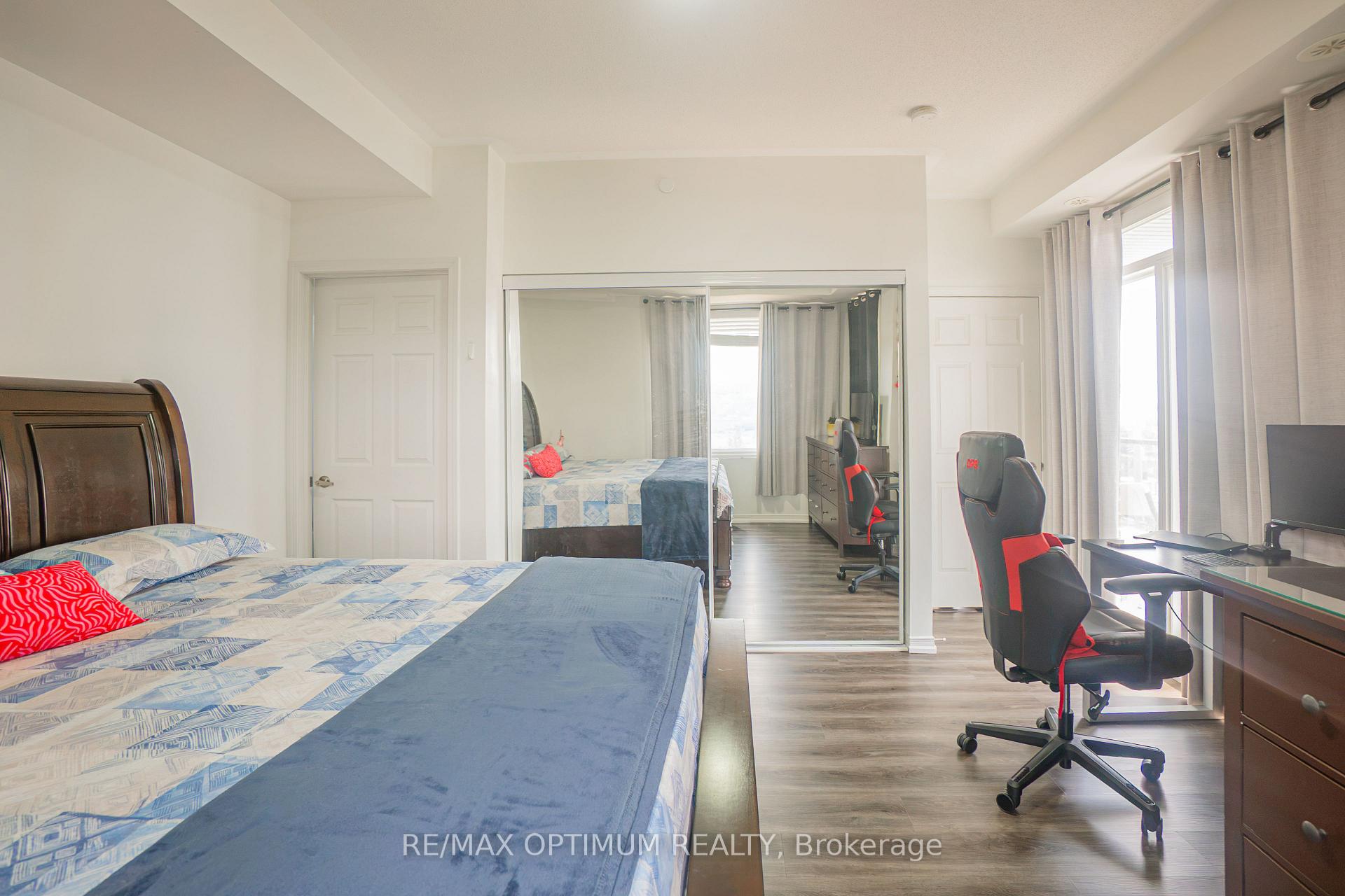 Photo 20 of Unit 315, 50 Sky Harbour Drive, Brampton, Bram West — HOMEH