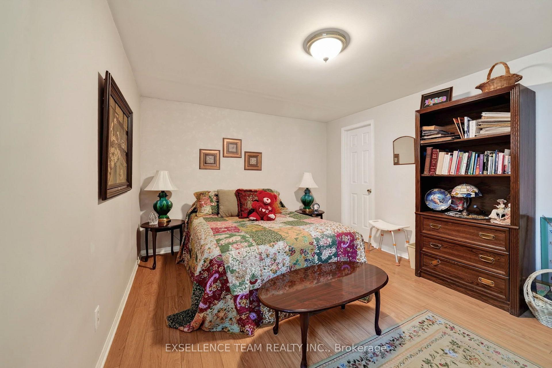 Photo 22 of 111 Glen Oaks Court, Cornwall, Cornwall — HOMEH
