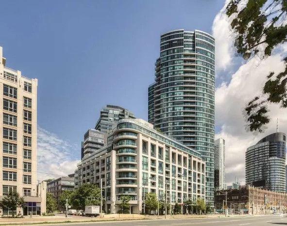 Photo 1 of Unit 811, 600 Fleet Street, Toronto, Niagara — HOMEH