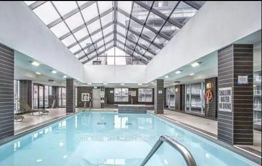 Photo 12 of Unit 811, 600 Fleet Street, Toronto, Niagara — HOMEH