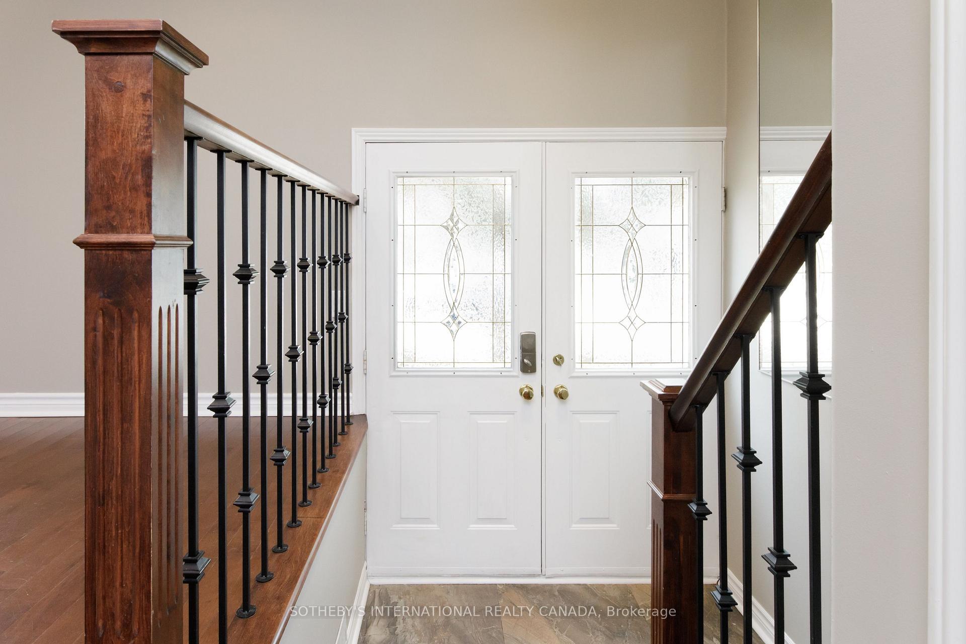 Photo 6 of Unit Upper, 2694 Constable Road, Mississauga, Clarkson — HOMEH