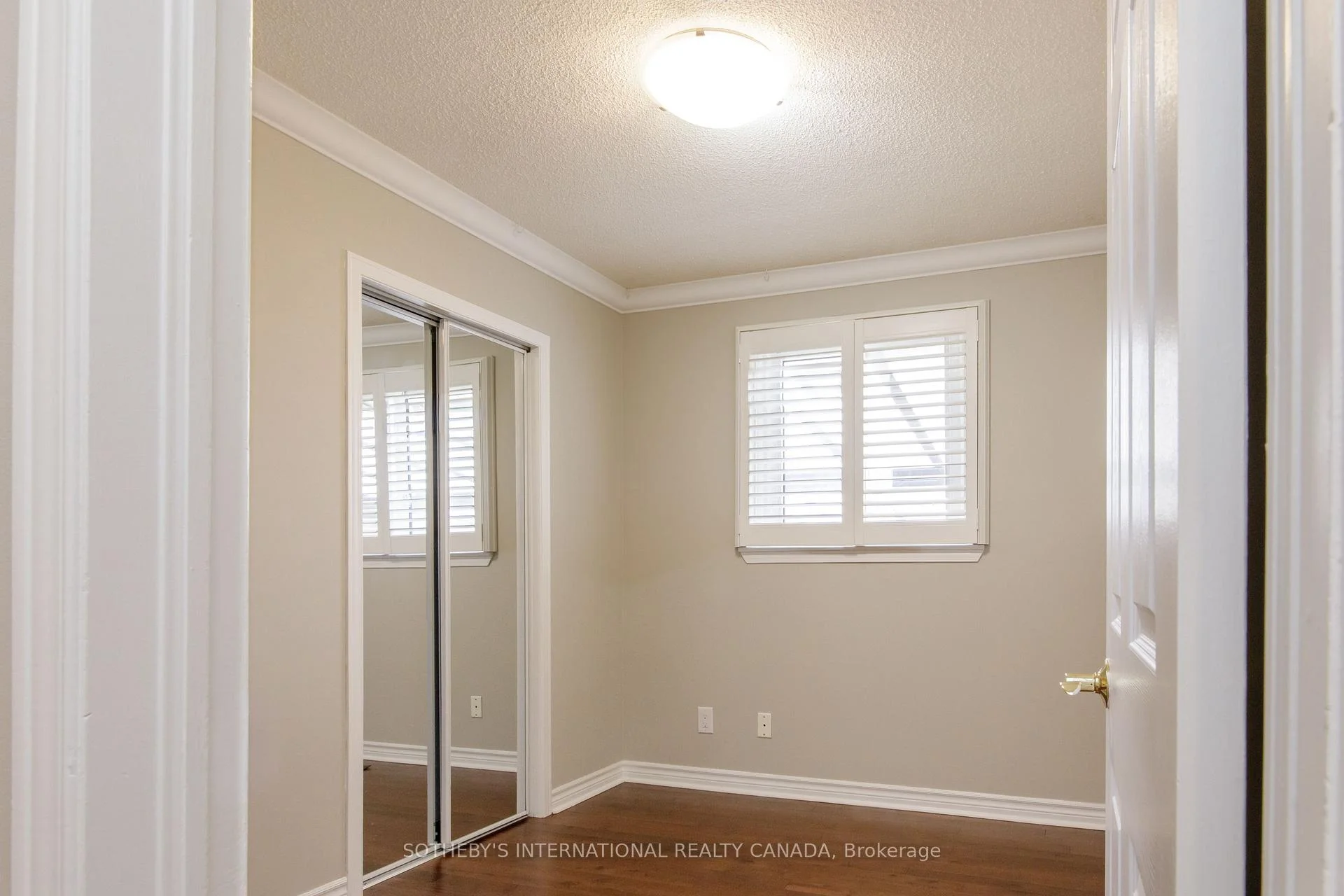 Photo 23 of Unit Upper, 2694 Constable Road, Mississauga, Clarkson — HOMEH