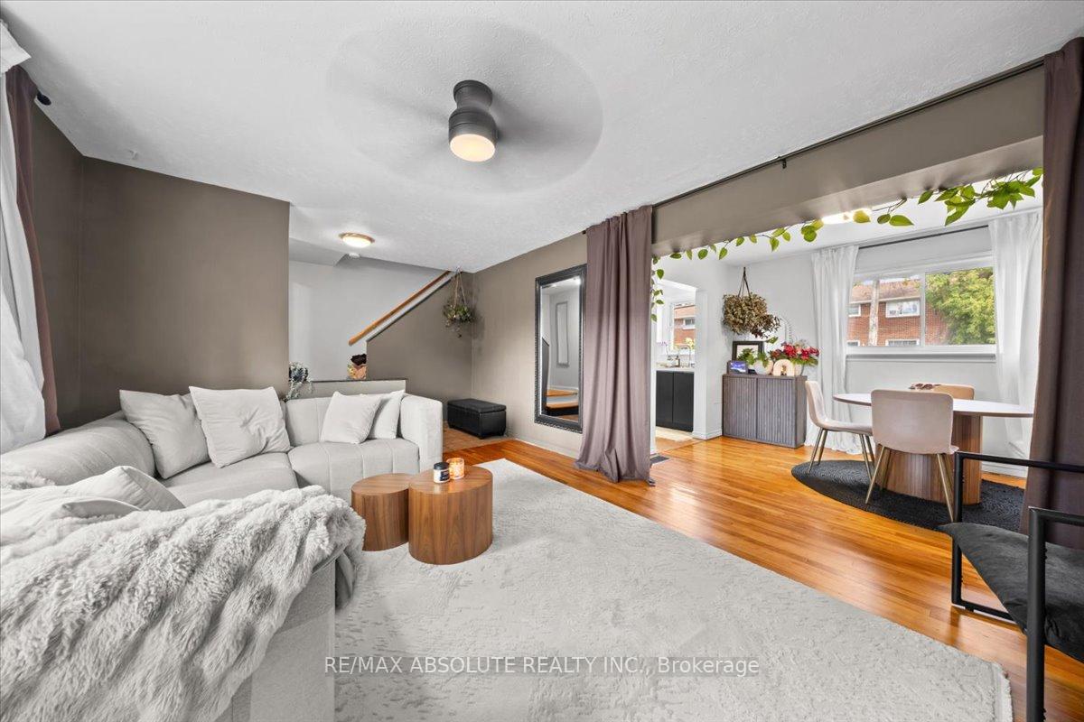 Photo 6 of 791 Borthwick Avenue, Ottawa, Castle Heights/Rideau High — HOMEH