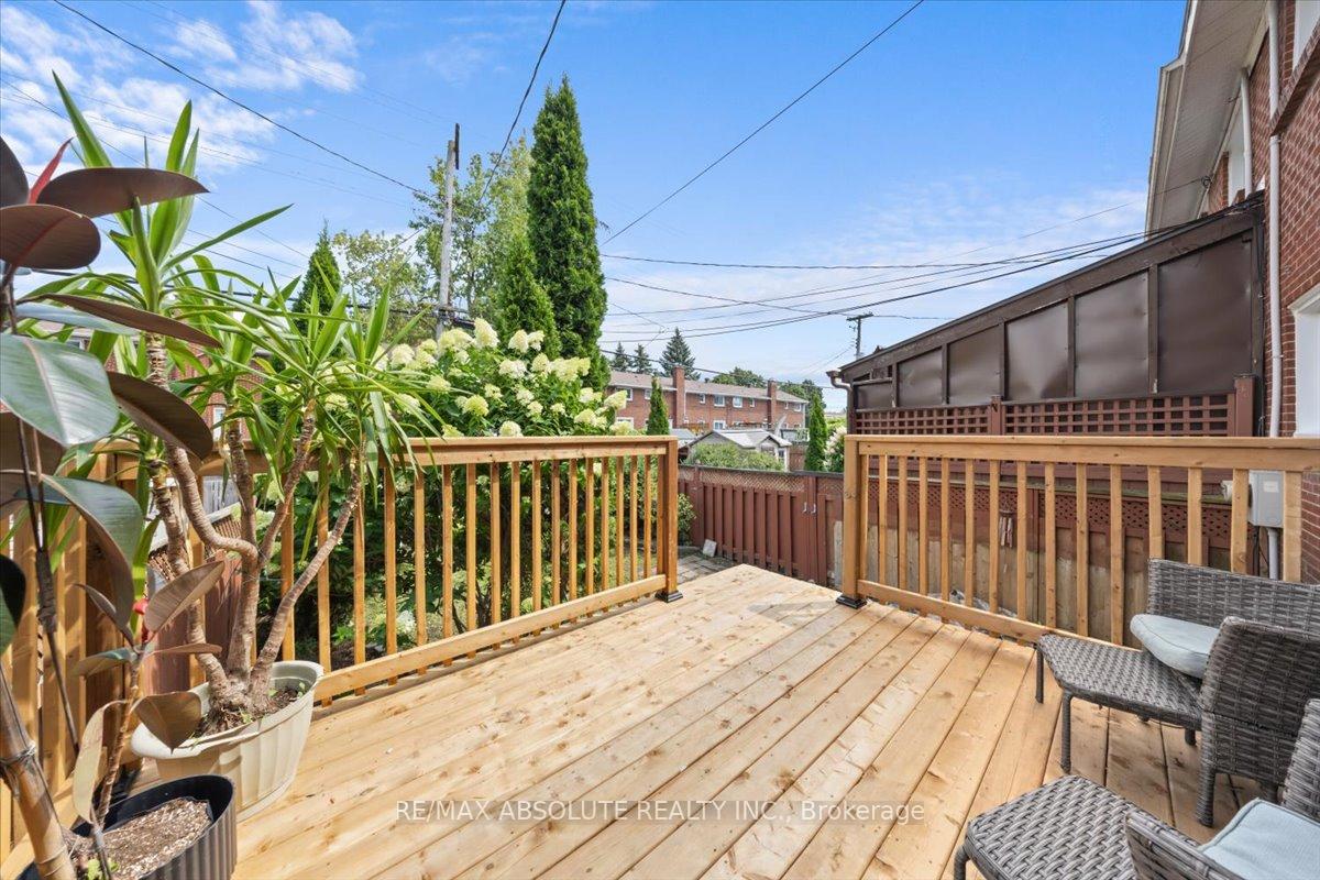 Photo 24 of 791 Borthwick Avenue, Ottawa, Castle Heights/Rideau High — HOMEH