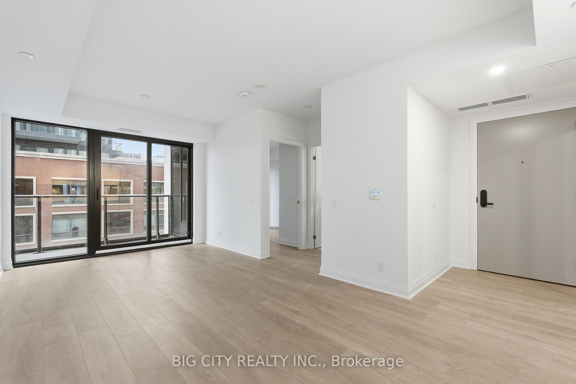 Photo 5 of Unit 606, 25 Frederick Todd Way, Toronto, Thorncliffe Park — HOMEH
