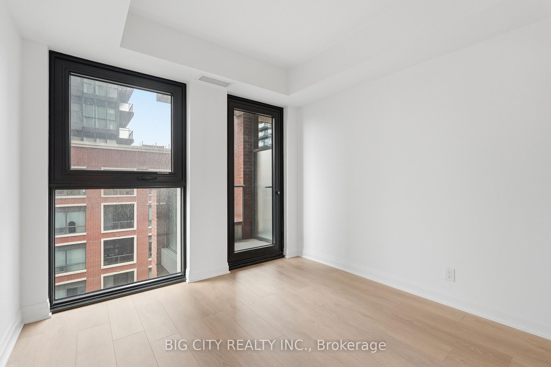 Photo 10 of Unit 606, 25 Frederick Todd Way, Toronto, Thorncliffe Park — HOMEH