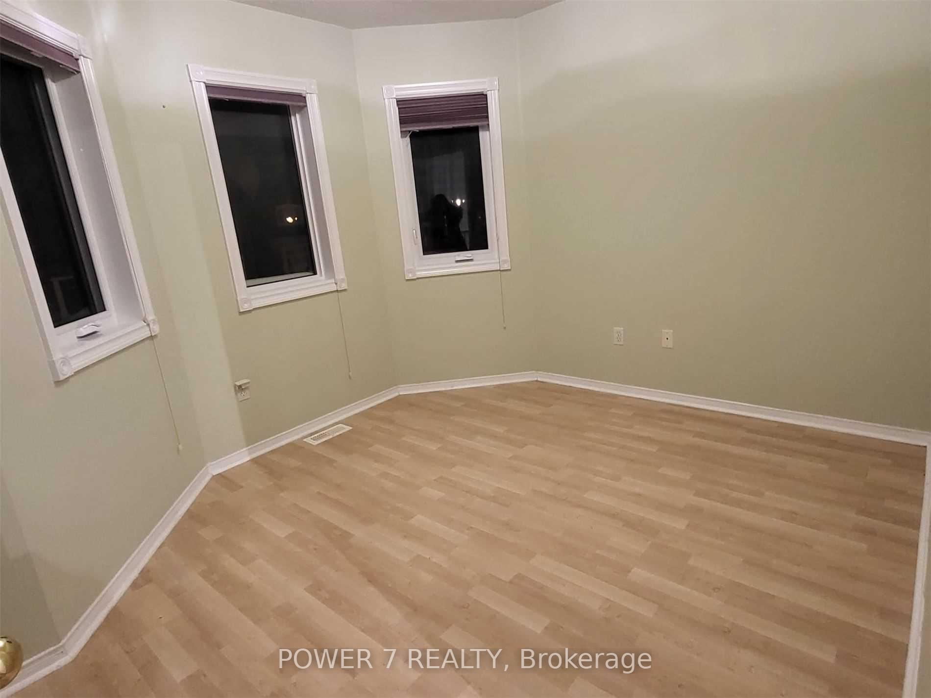 Photo 9 of 254 Bur Oak Avenue, Markham, Berczy — HOMEH