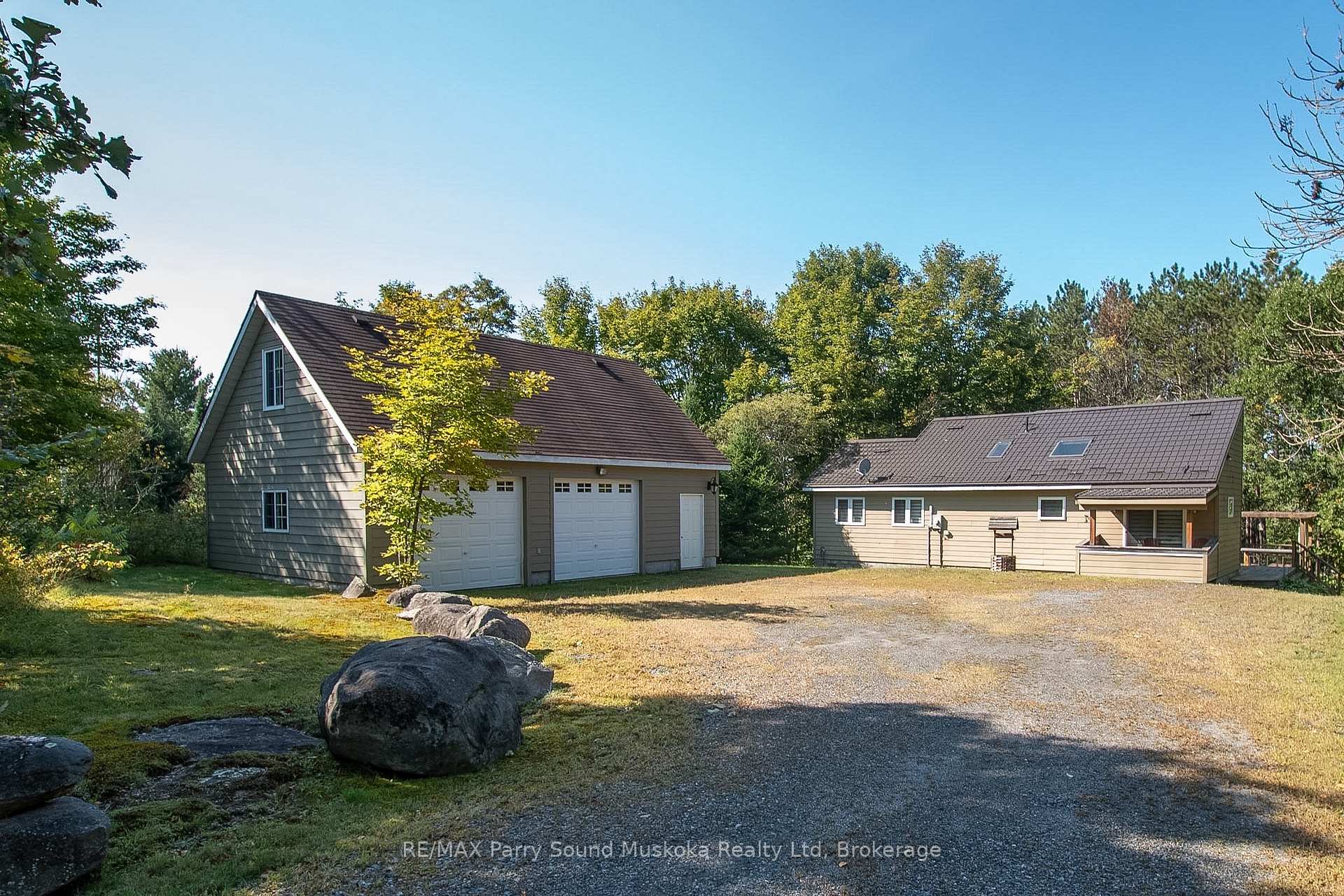 Photo 7 of 587 Centre Road, McKellar — HOMEH