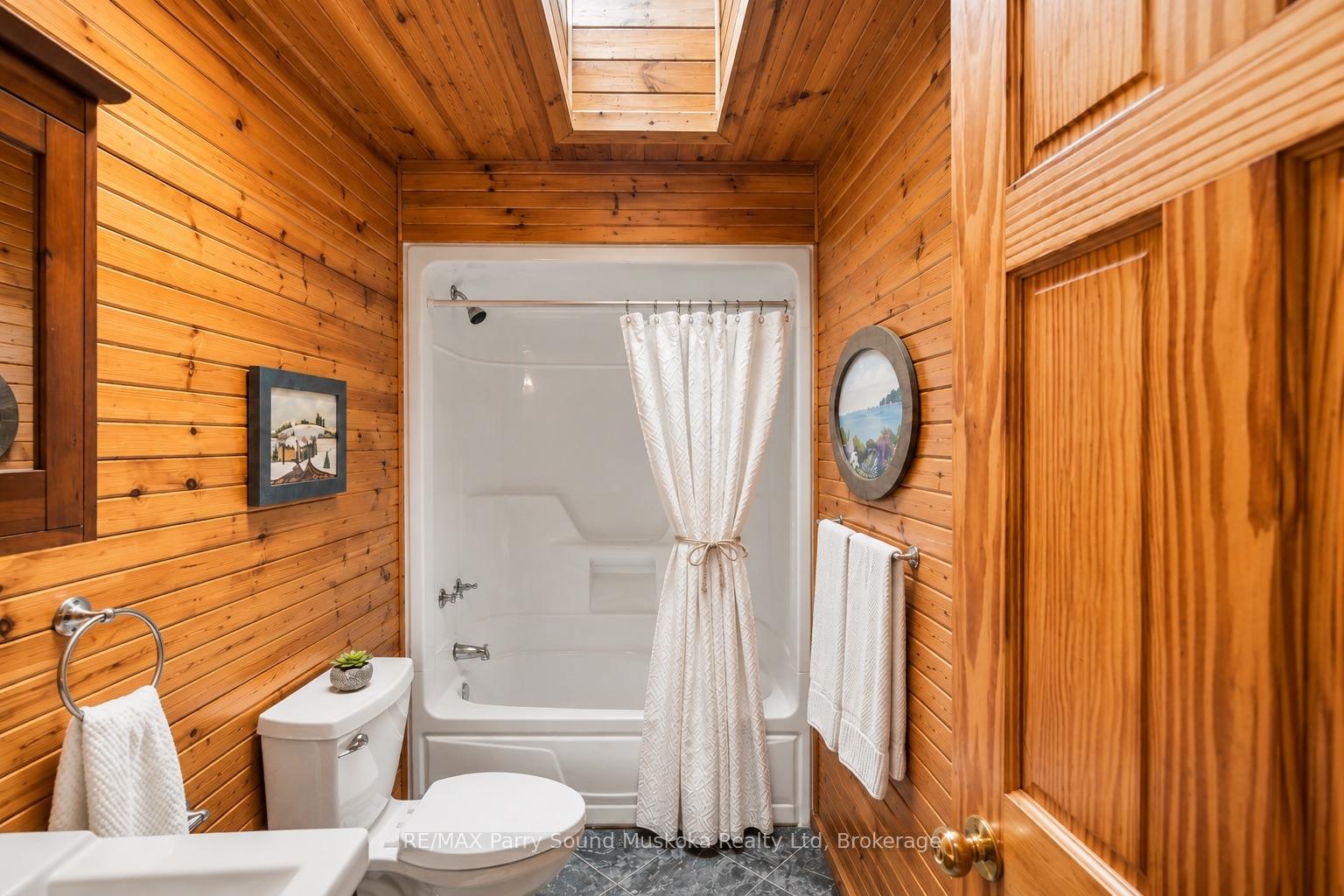 Photo 37 of 587 Centre Road, McKellar — HOMEH