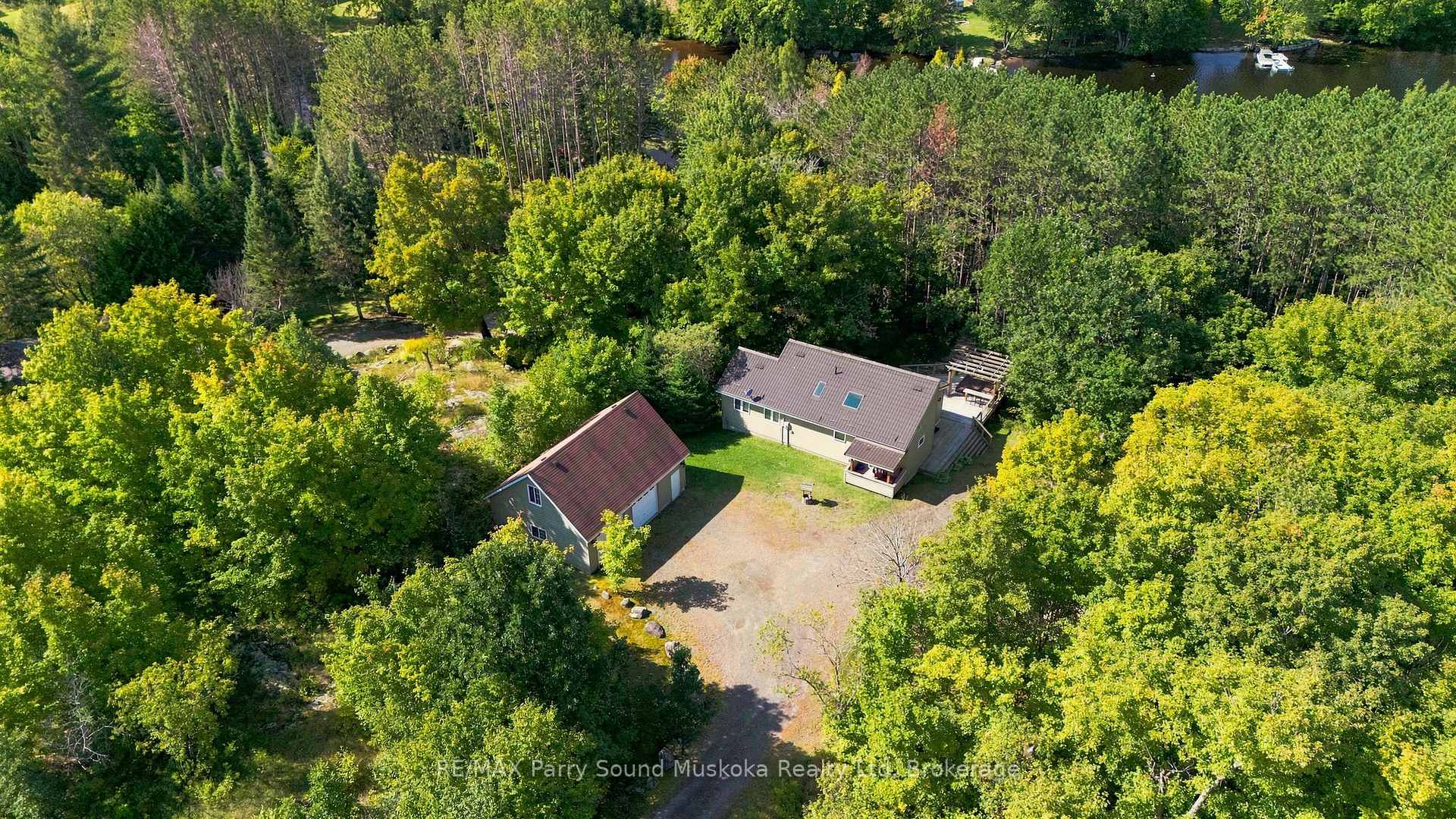 Photo 55 of 587 Centre Road, McKellar — HOMEH