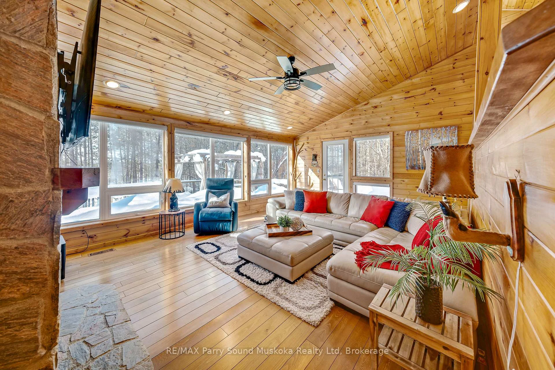 Photo 8 of 587 Centre Road, McKellar — HOMEH