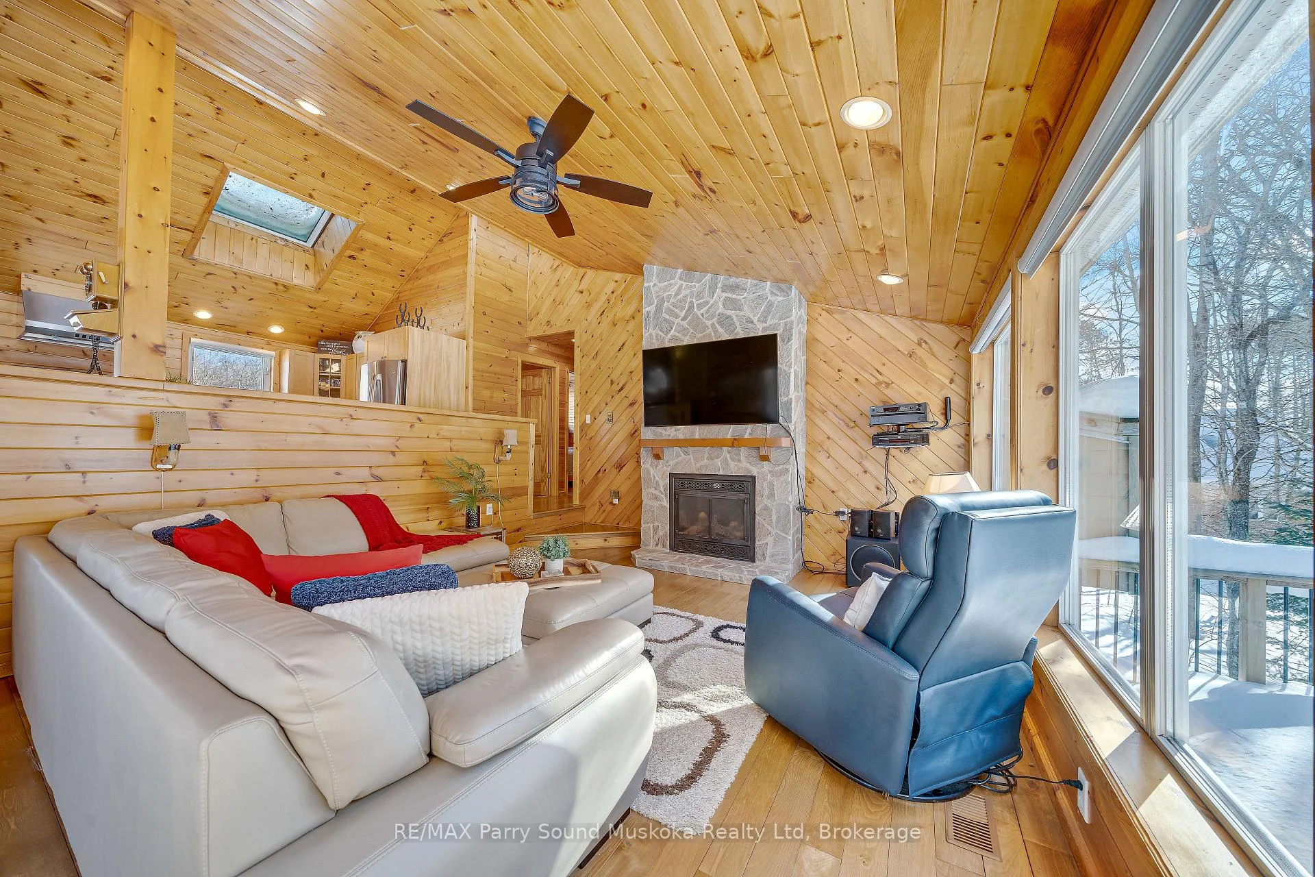 Photo 12 of 587 Centre Road, McKellar — HOMEH