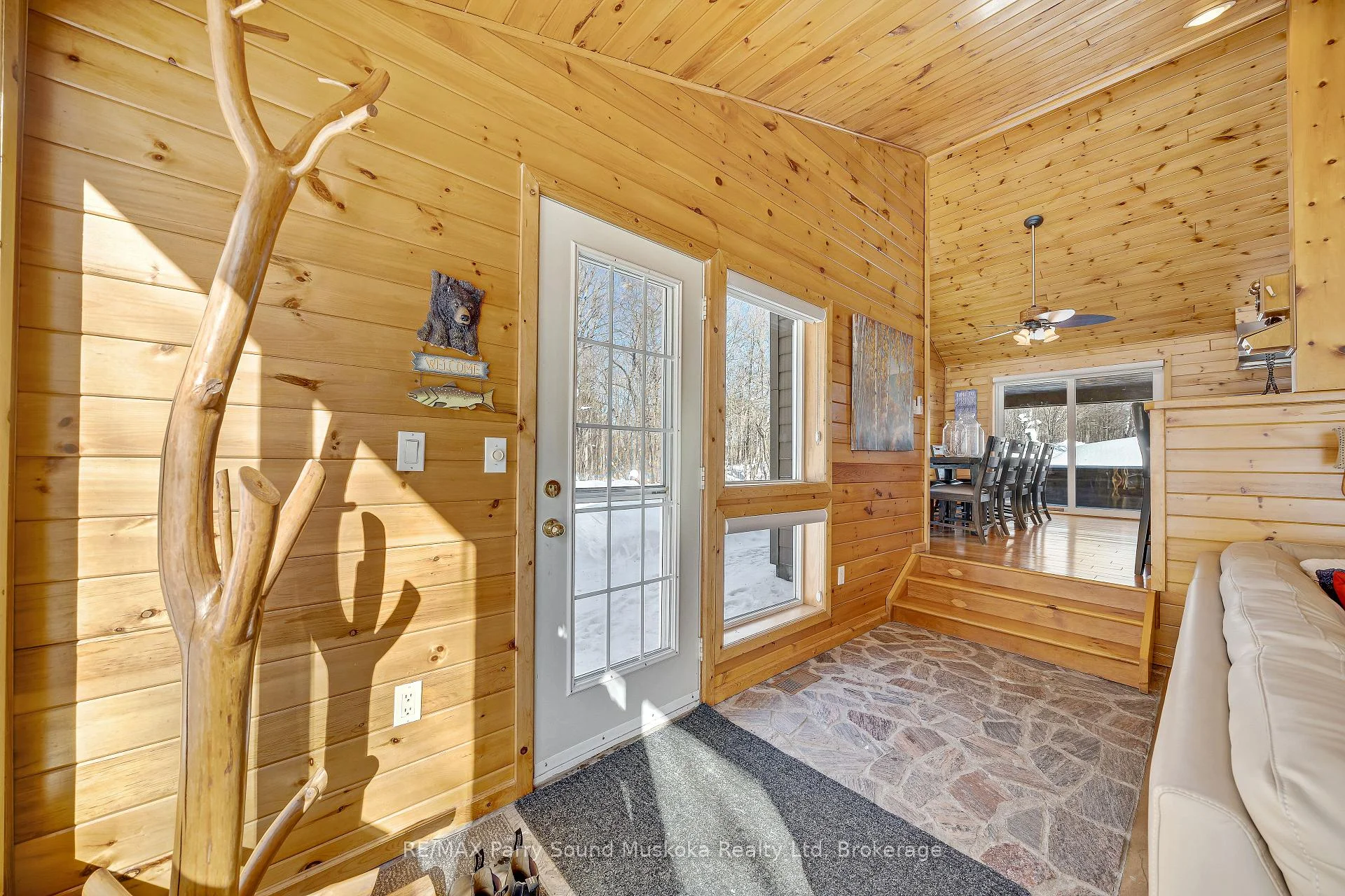 Photo 16 of 587 Centre Road, McKellar — HOMEH