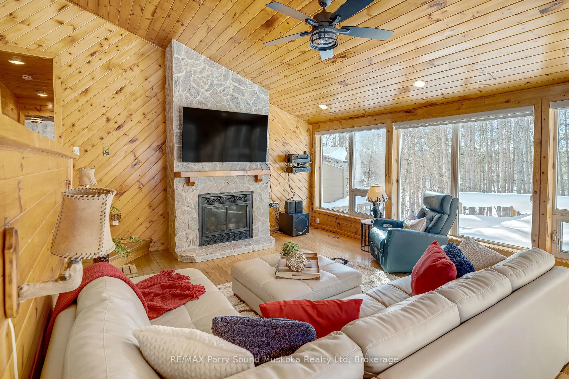 Photo 18 of 587 Centre Road, McKellar — HOMEH
