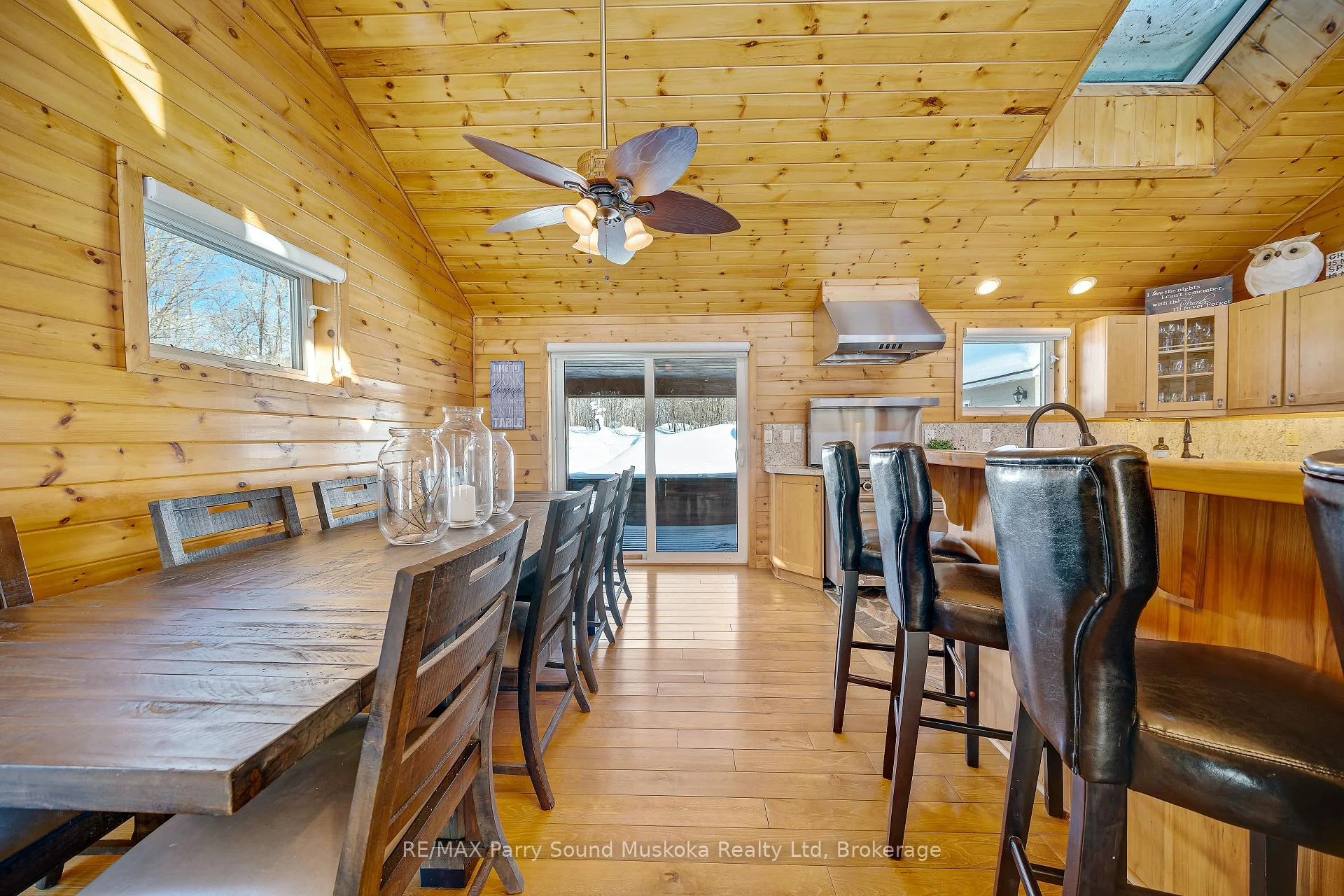 Photo 22 of 587 Centre Road, McKellar — HOMEH