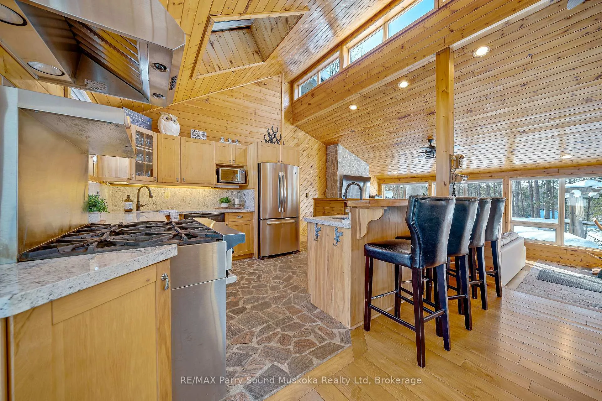 Photo 28 of 587 Centre Road, McKellar — HOMEH