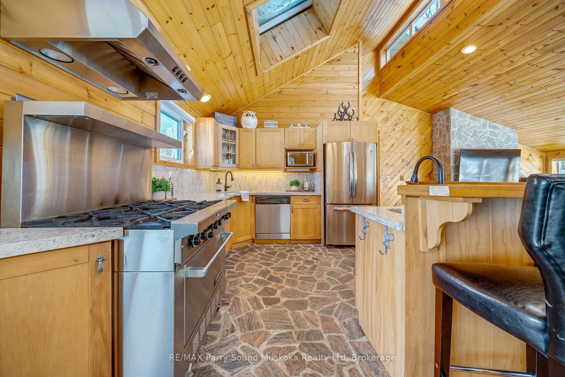 Photo 30 of 587 Centre Road, McKellar — HOMEH