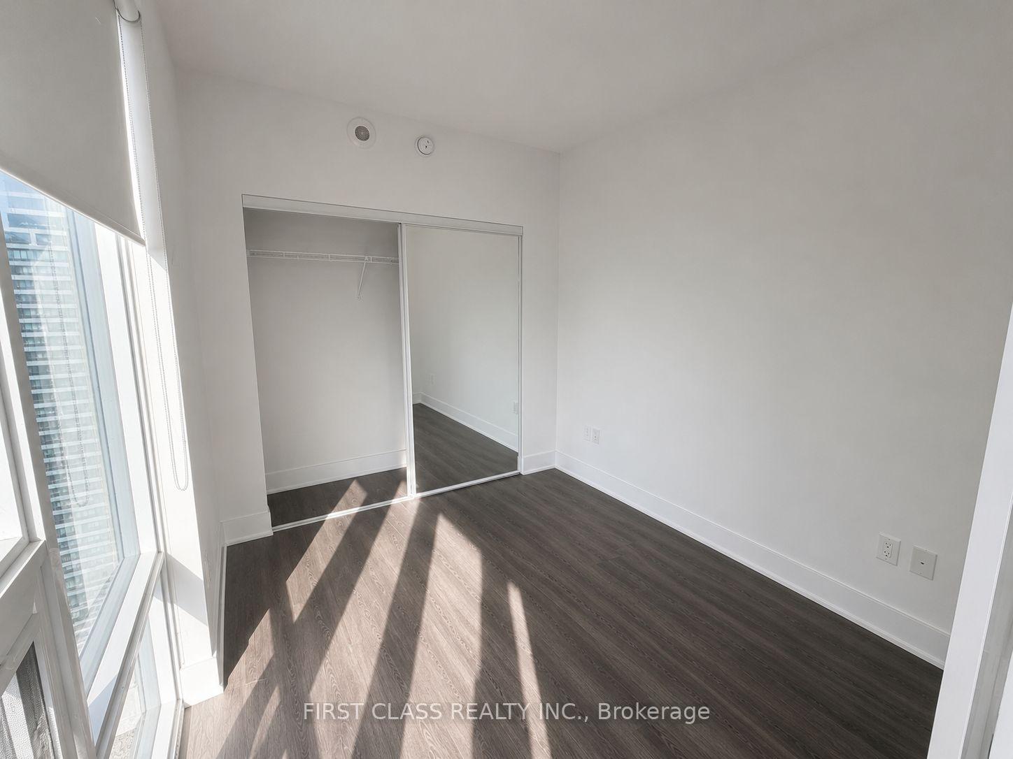 Photo 8 of Unit PH06, 955 Bay Street, Toronto, Bay Street Corridor — HOMEH