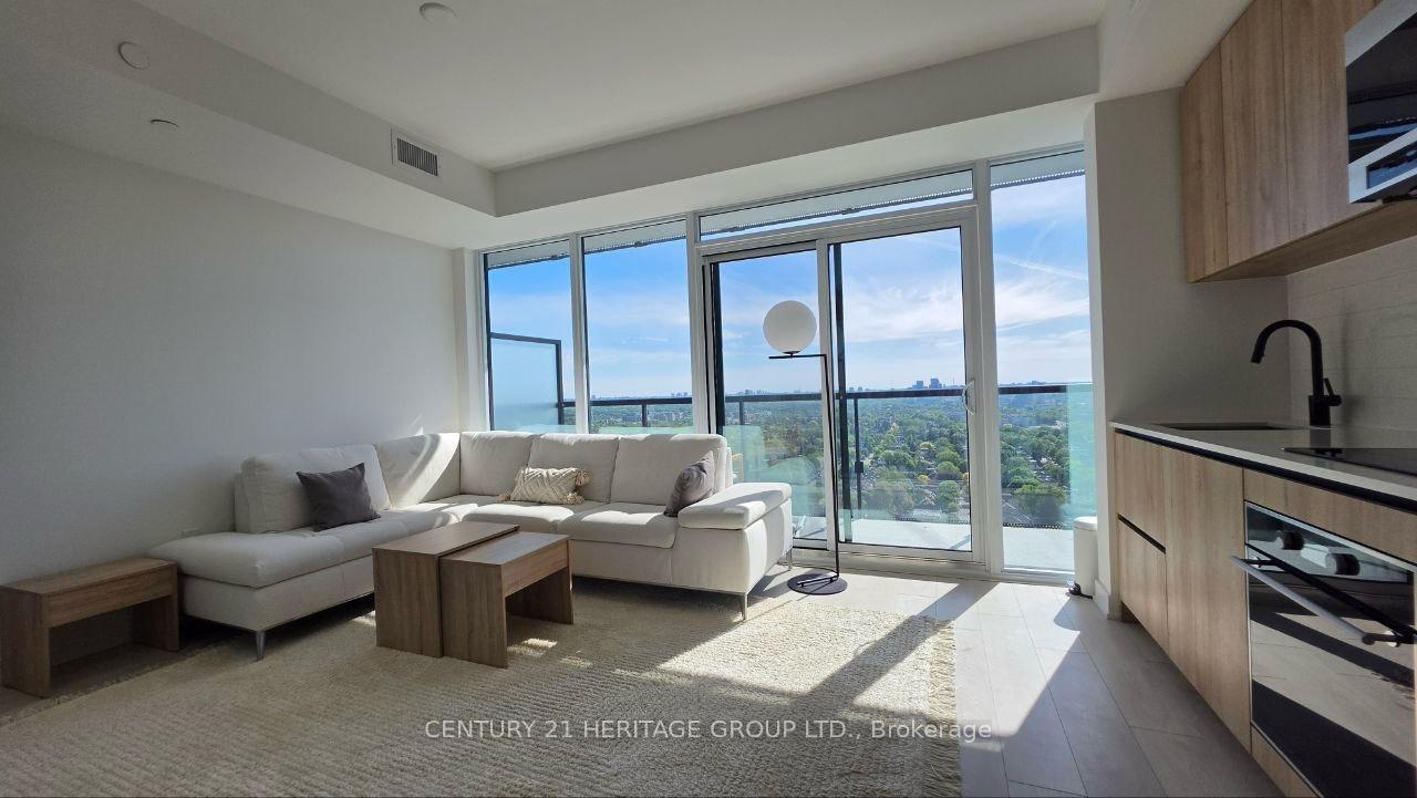 Photo 2 of Unit 2611, 127 Broadway Avenue S, Toronto, Mount Pleasant West — HOMEH