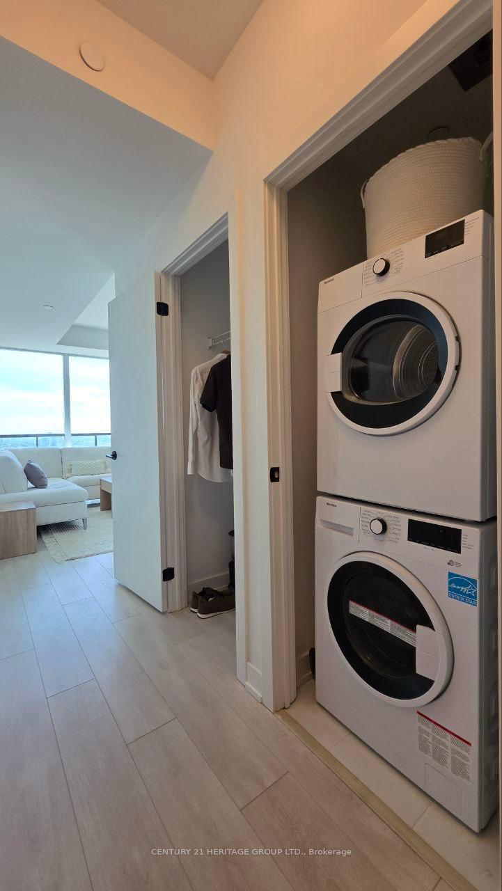 Photo 11 of Unit 2611, 127 Broadway Avenue S, Toronto, Mount Pleasant West — HOMEH