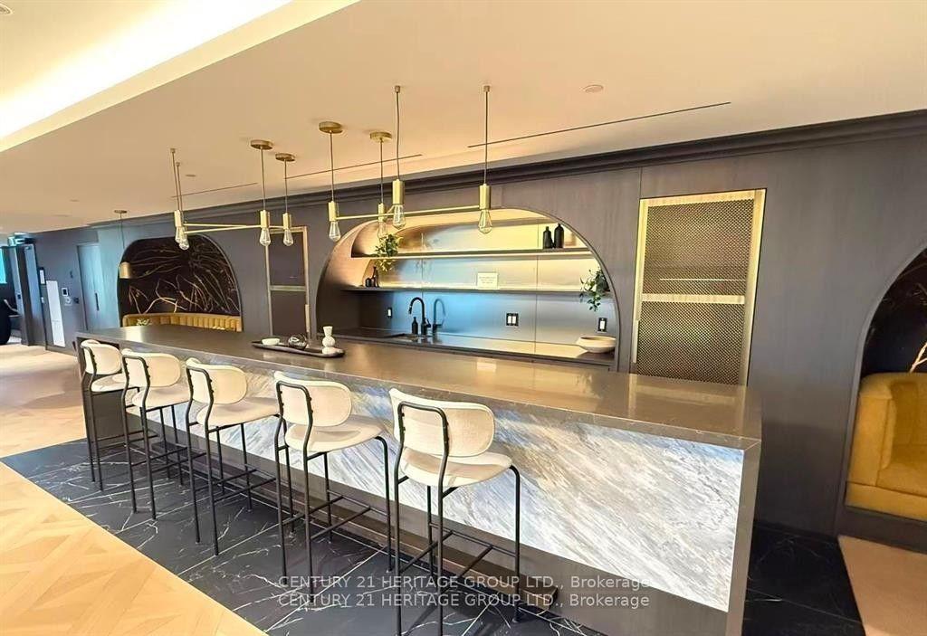 Photo 15 of Unit 2611, 127 Broadway Avenue S, Toronto, Mount Pleasant West — HOMEH